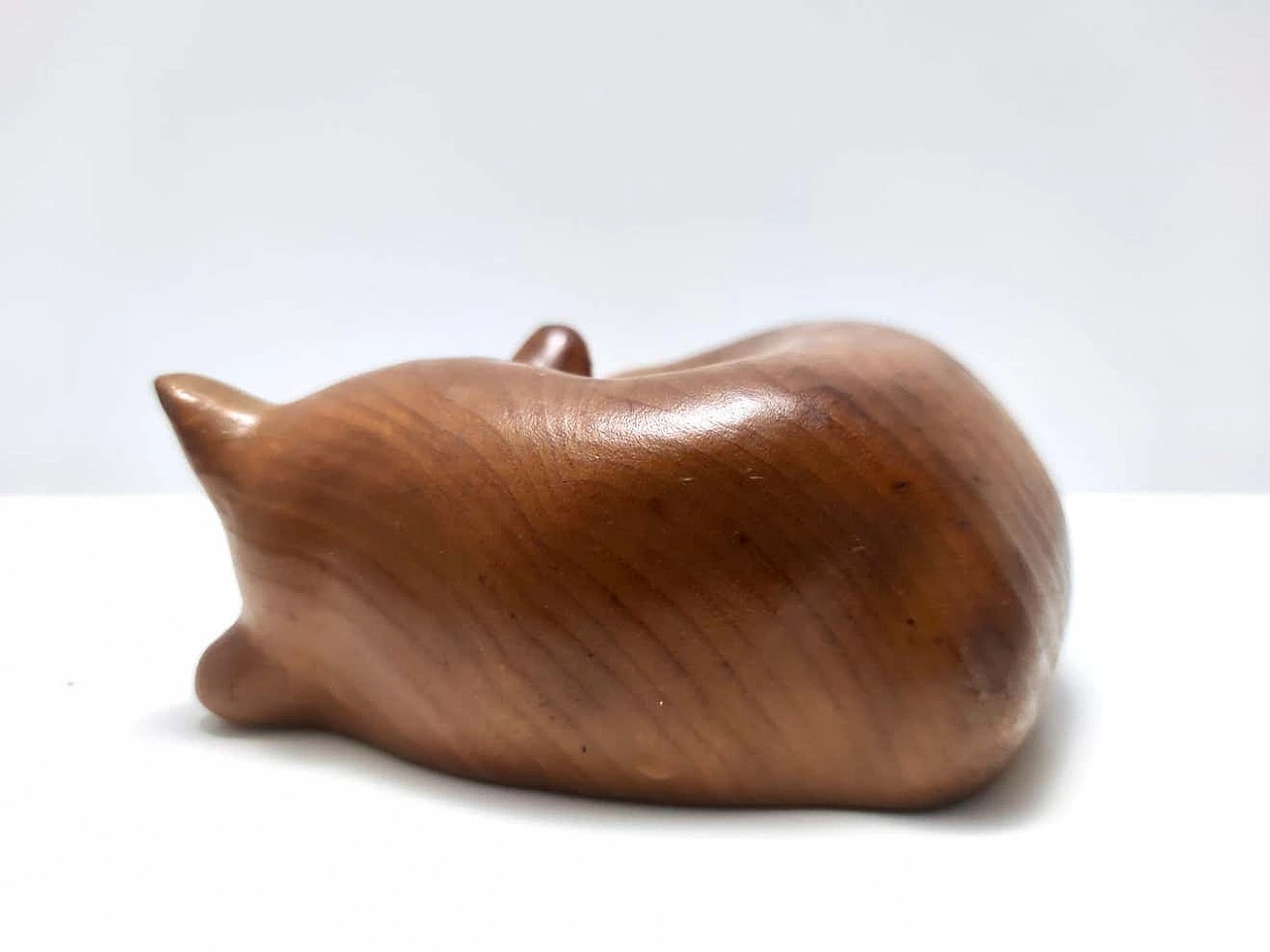 Hand-carved wooden sleeping cat sculpture by De Stijl, 1980s 6