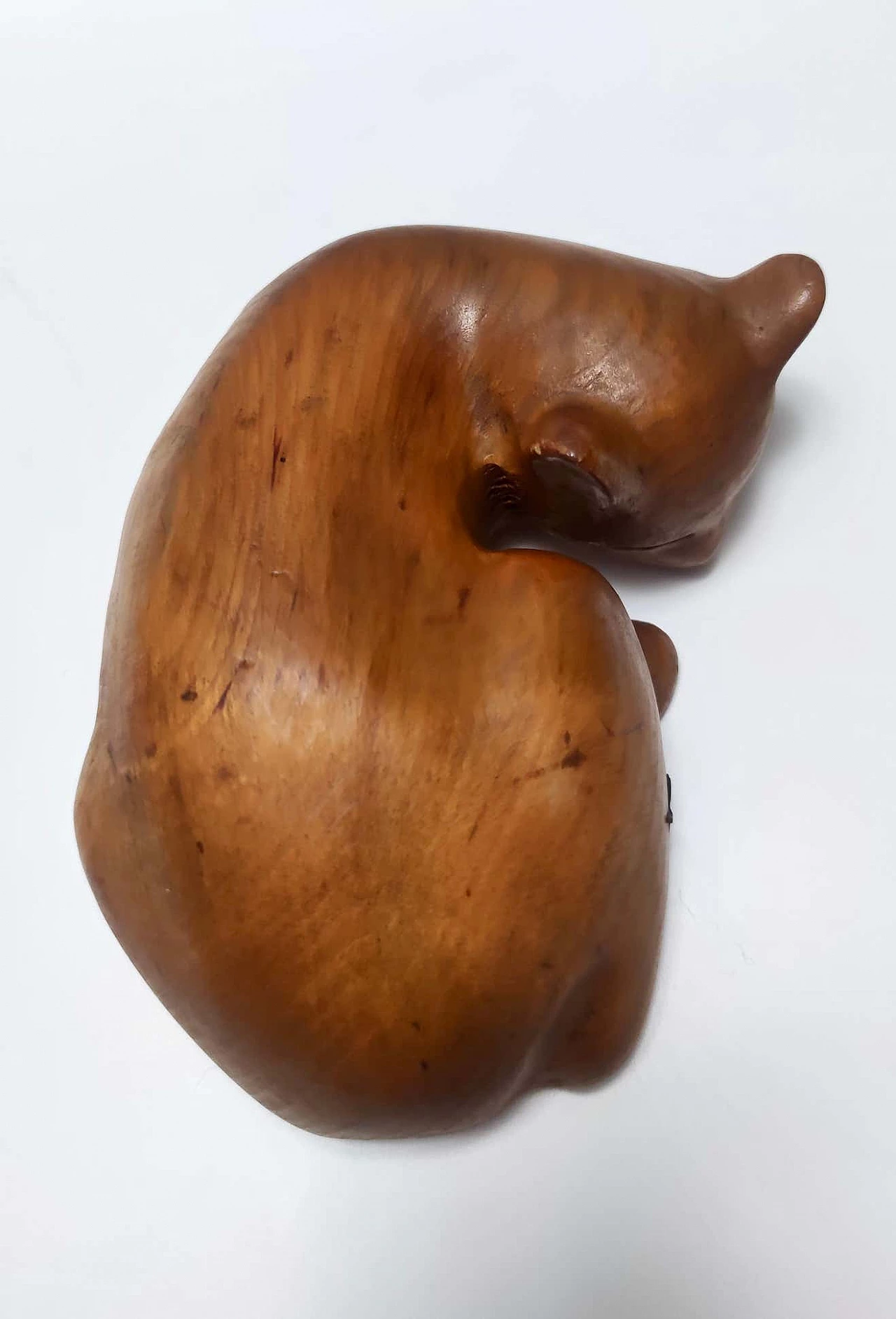 Hand-carved wooden sleeping cat sculpture by De Stijl, 1980s 8
