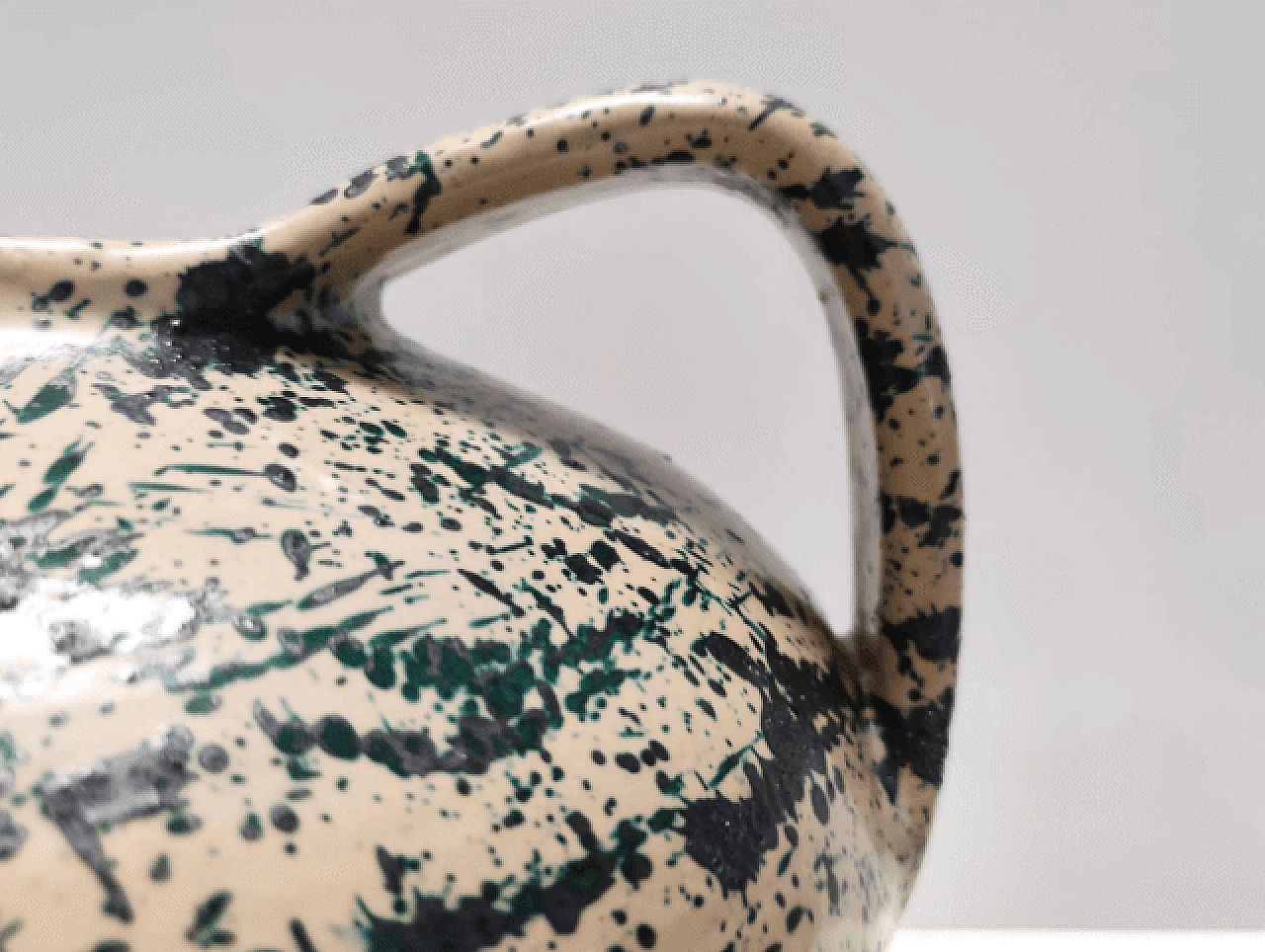 Lacquered and painted terracotta vase by Deruta, 1950s 8