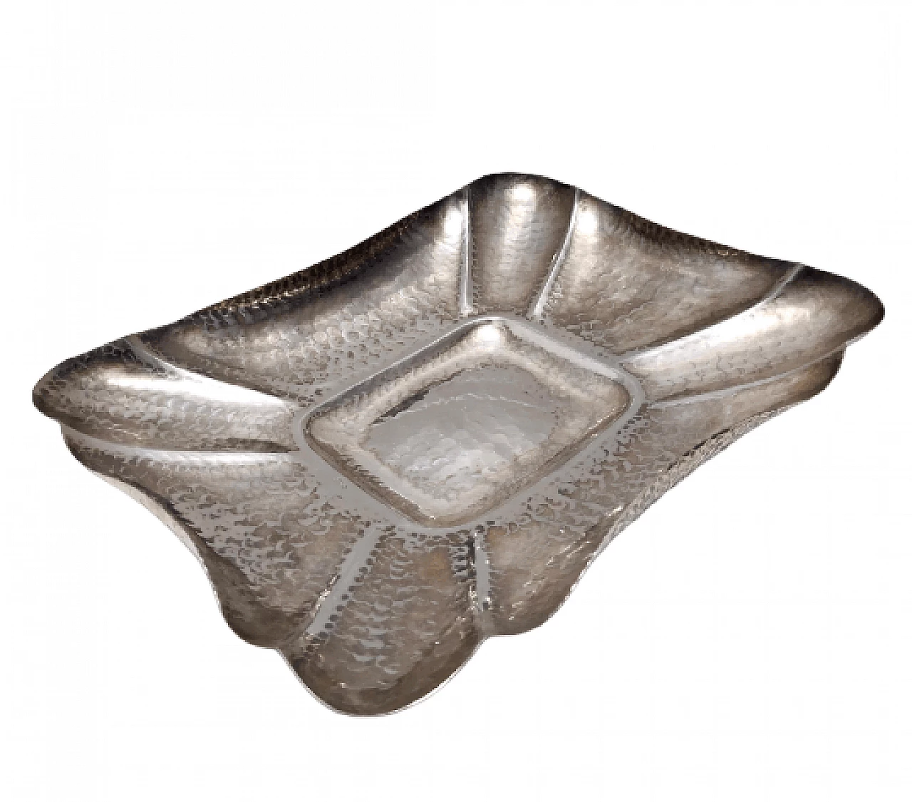 Vassoio in metallo placcato argento sbalzato di Olri, anni '50 11
