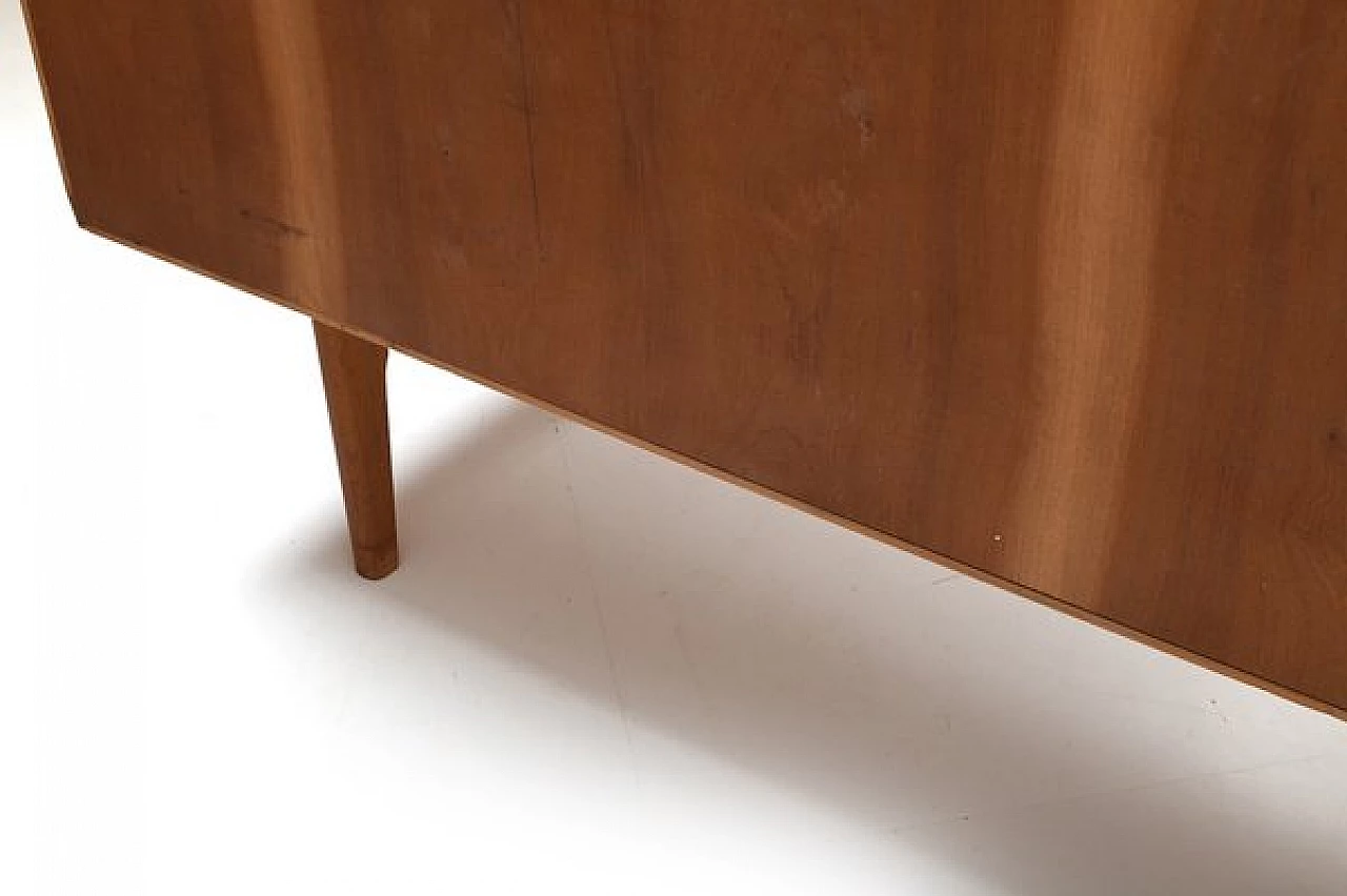 Credenza danese in rovere, anni '60 10