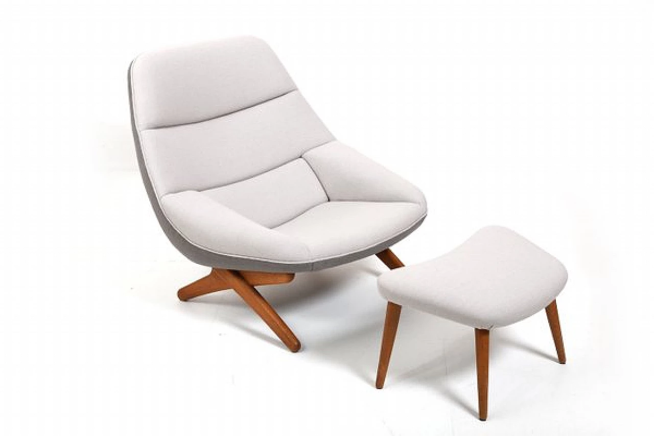ML91 armchair with footstool by Illum Wikkelsø for A. Mikael Laursen, 1950s 4