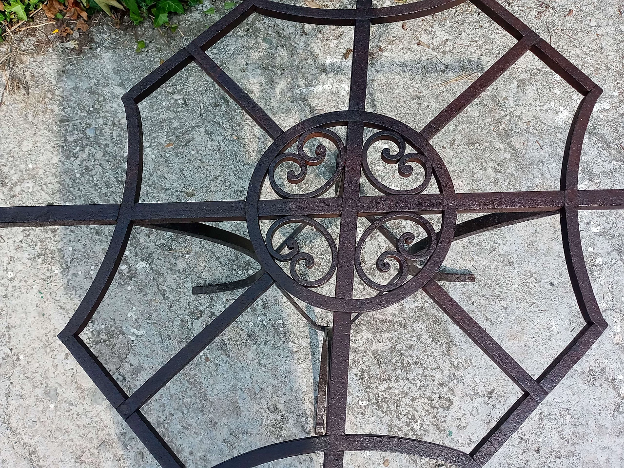 Wrought iron coffee table base, 1940s 9