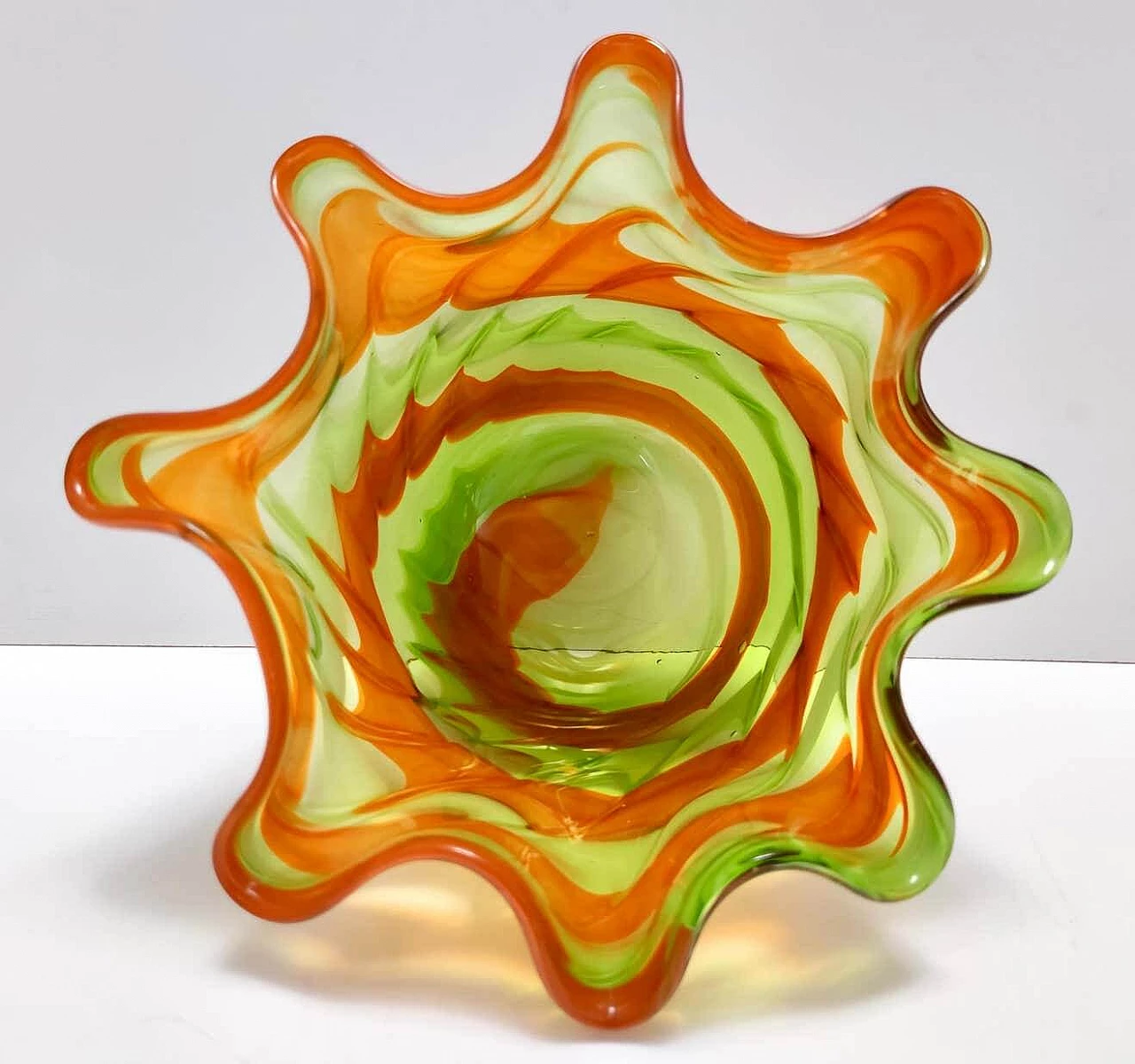 Fazzoletto vase in green and orange Murano glass by Fratelli Toso, 1980s 7