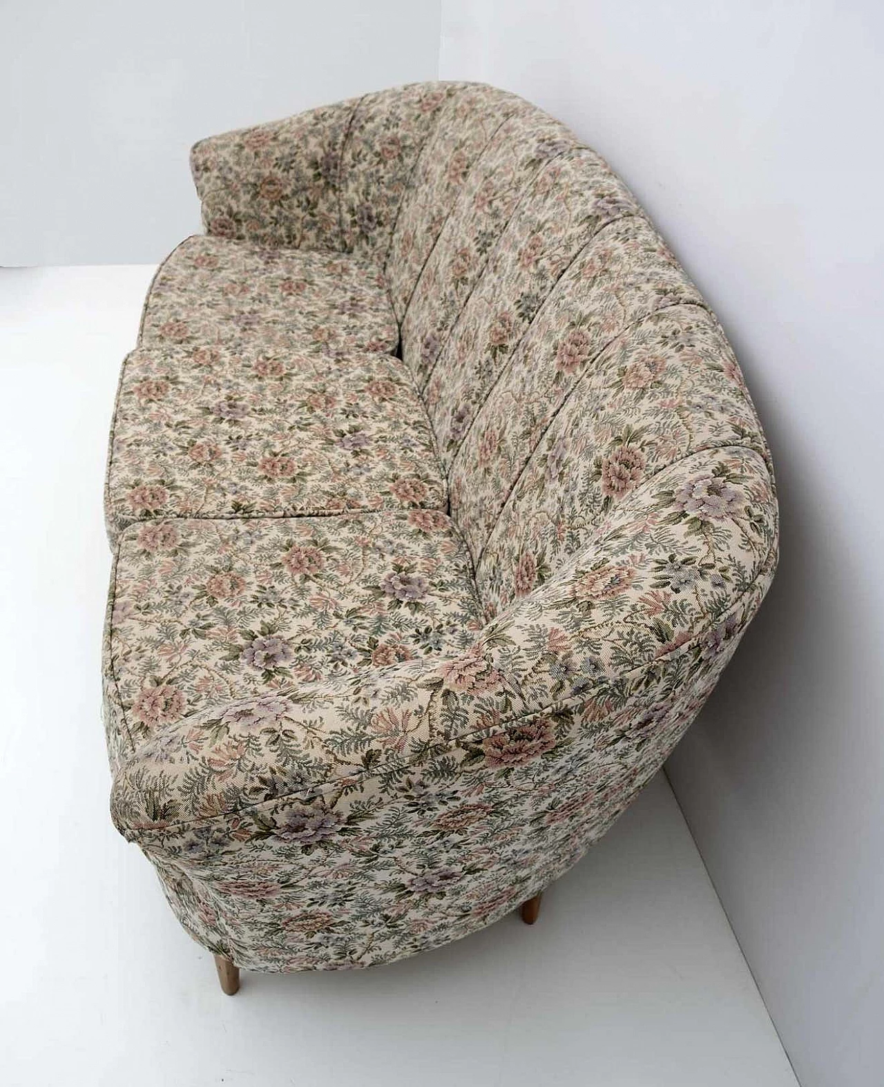 Three-seater sofa in floral fabric in the style of Ico Parisi, 1950s 5