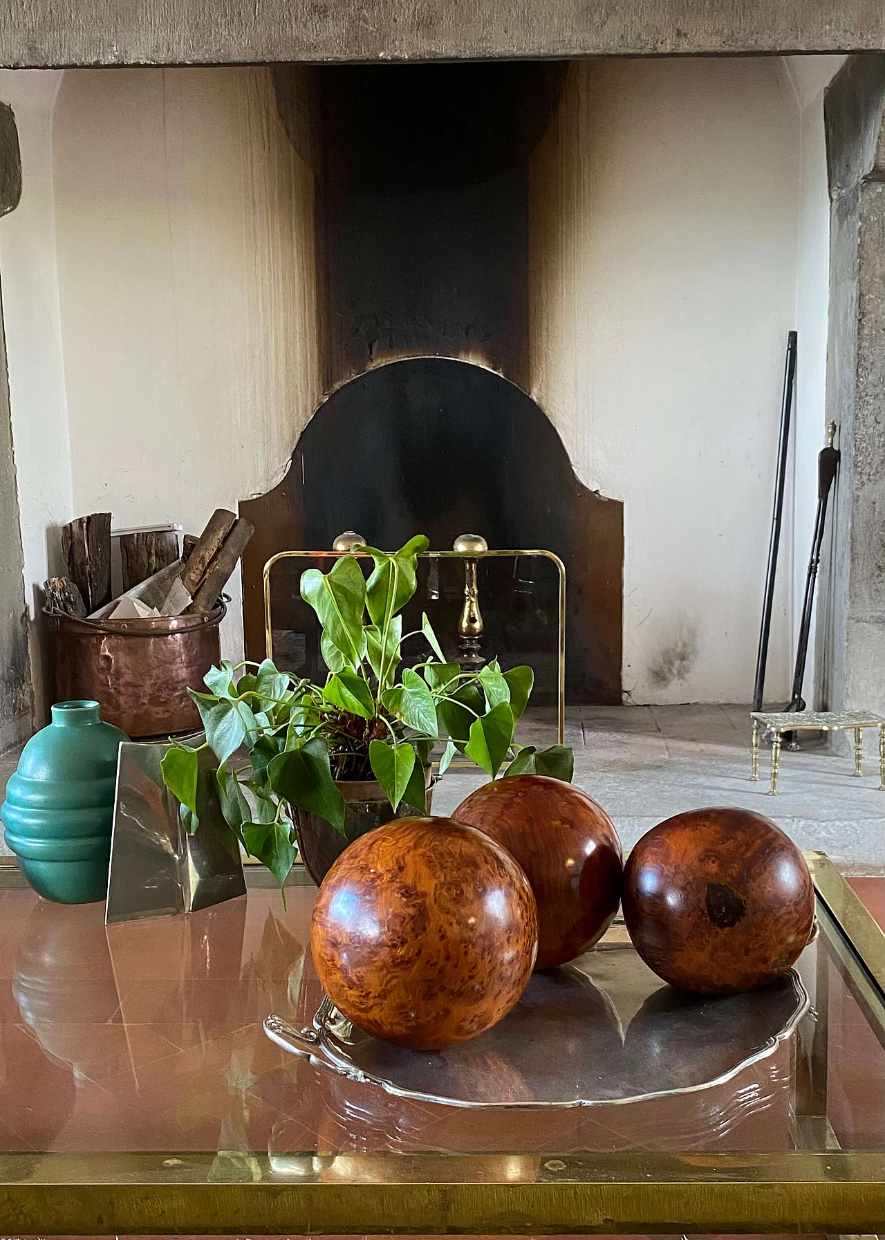 3 Spherical wooden sculptures, 1960s 10