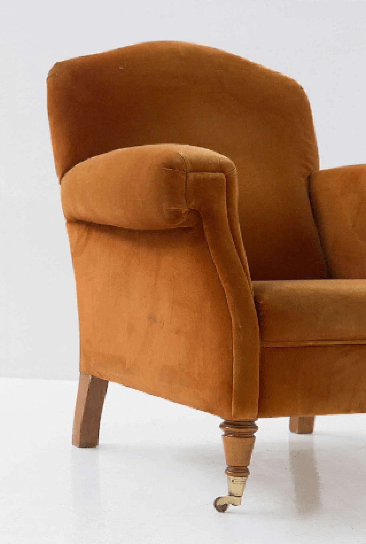 Coppia di poltrone in velluto marrone con rotelle, anni '50 6