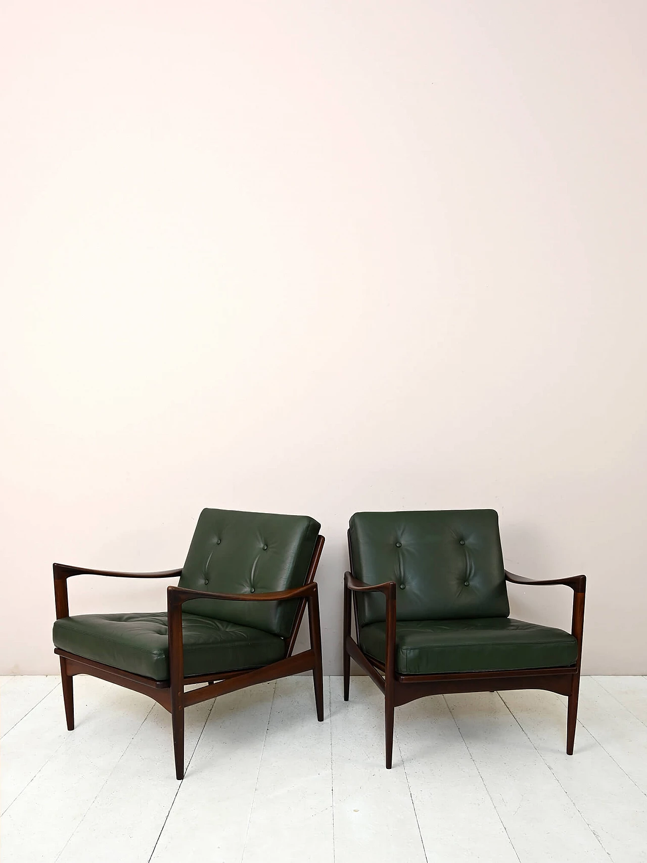 Pair of Kandidaten armchairs by Ib Kofod-Larsen for Ope, 1960s 1