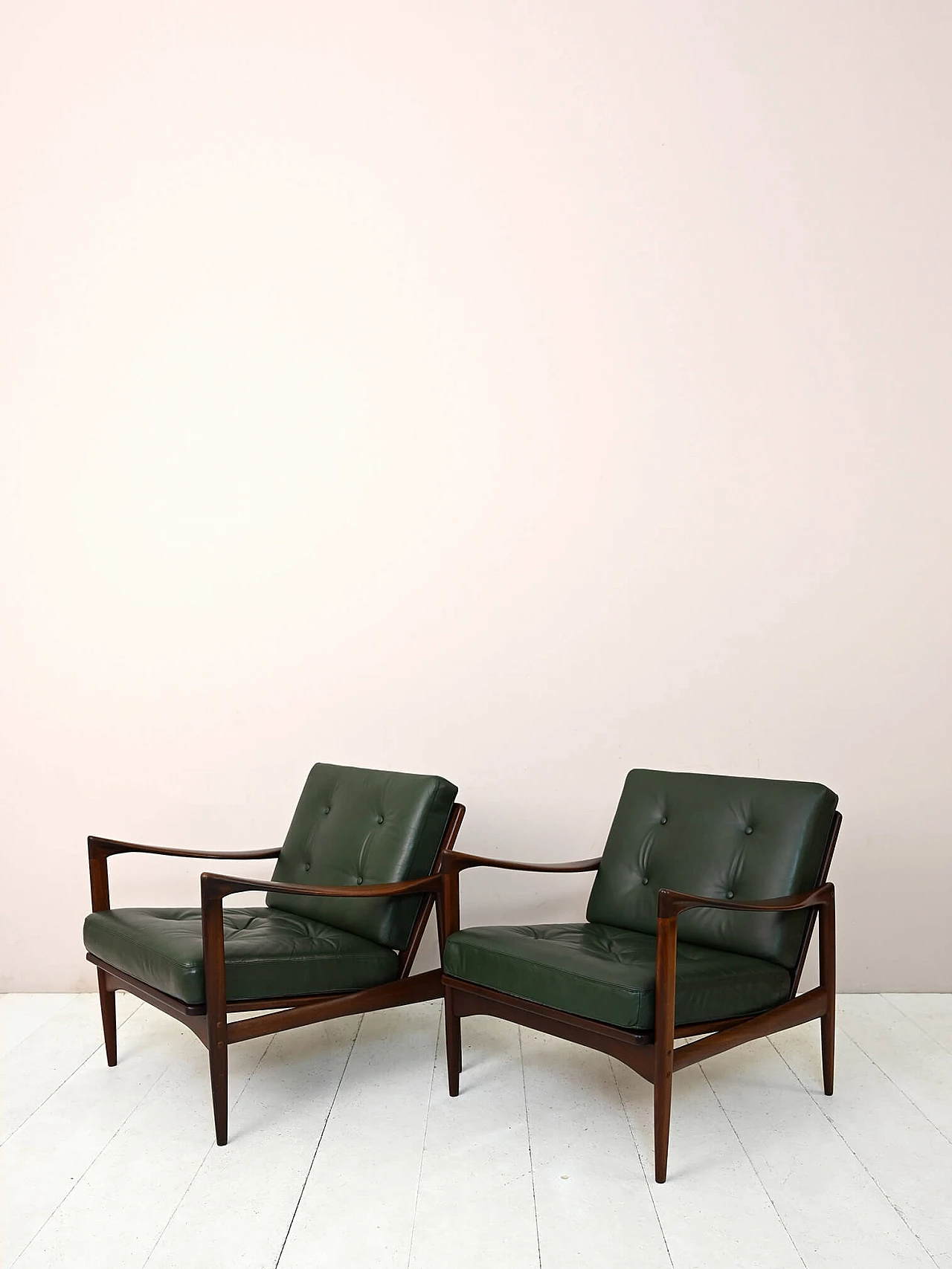 Pair of Kandidaten armchairs by Ib Kofod-Larsen for Ope, 1960s 6
