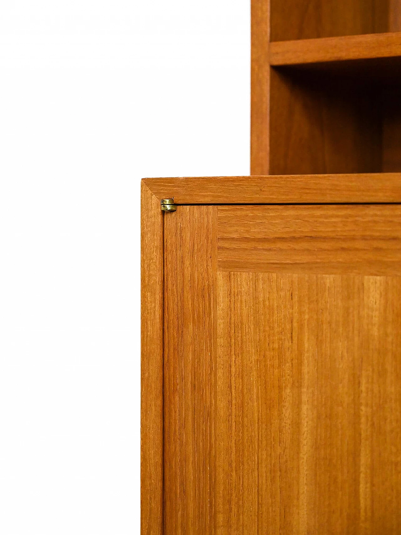 Libreria in teak con mobiletto ad ante battenti, anni '60 8