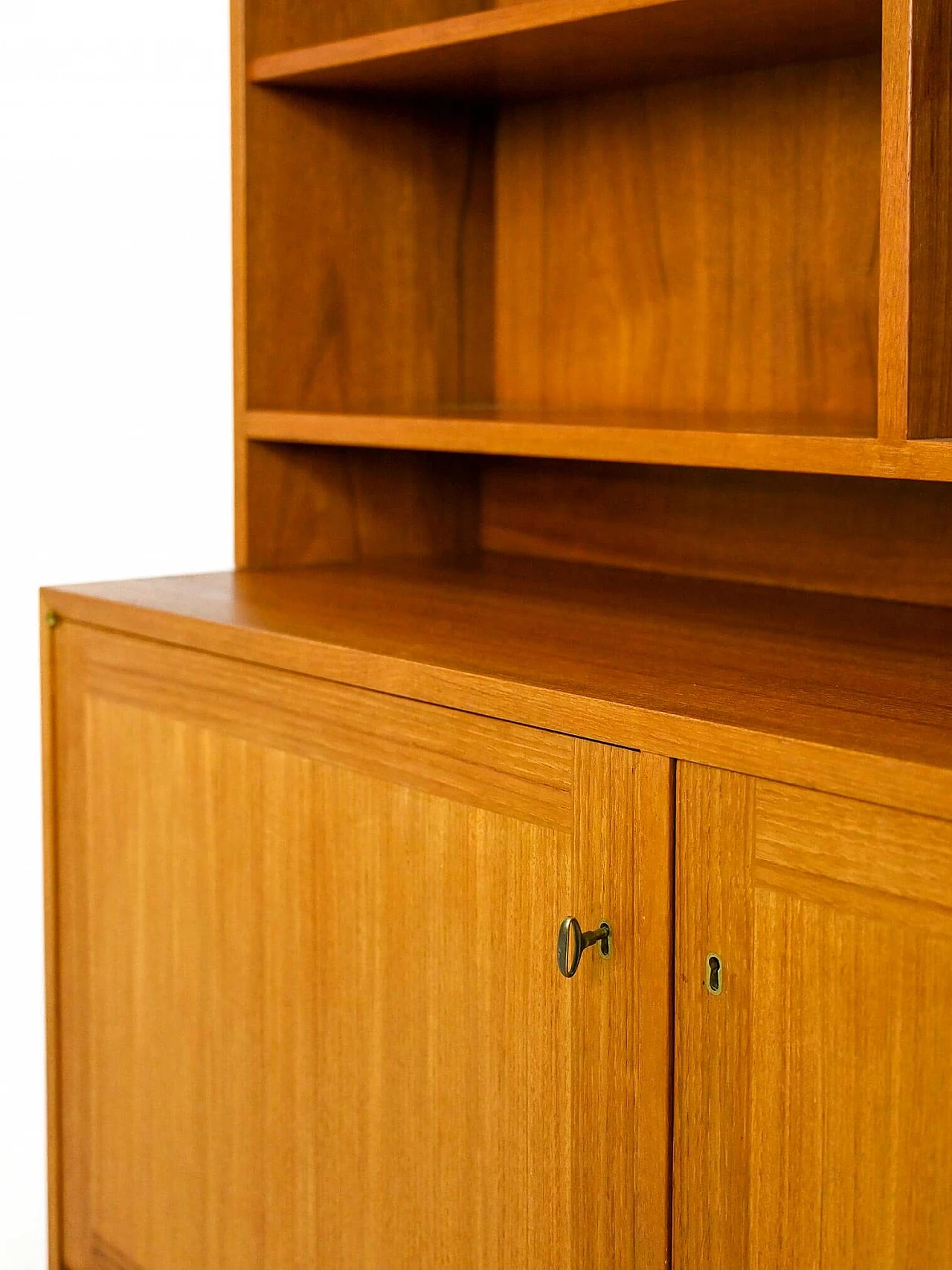 Libreria in teak con mobiletto ad ante battenti, anni '60 10