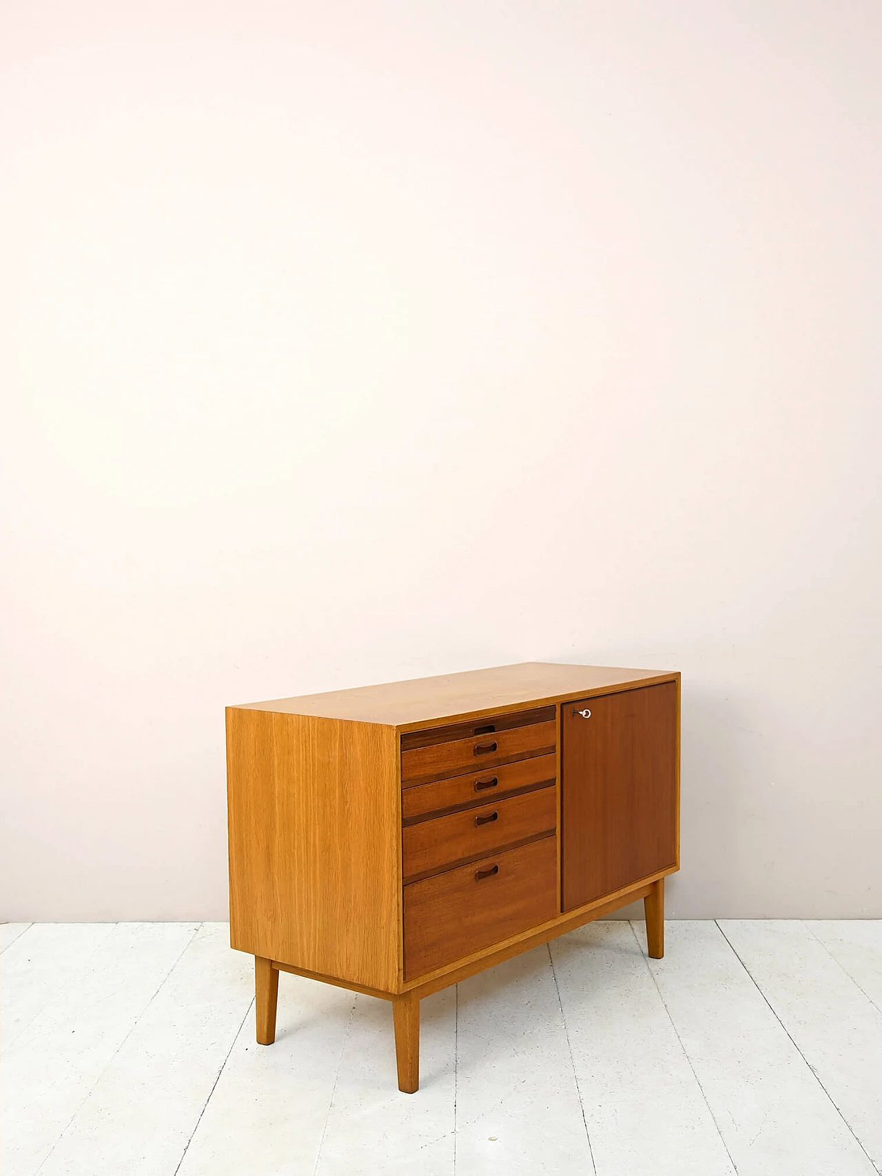Small Scandinavian sideboard with pull-out top, 1960s 5