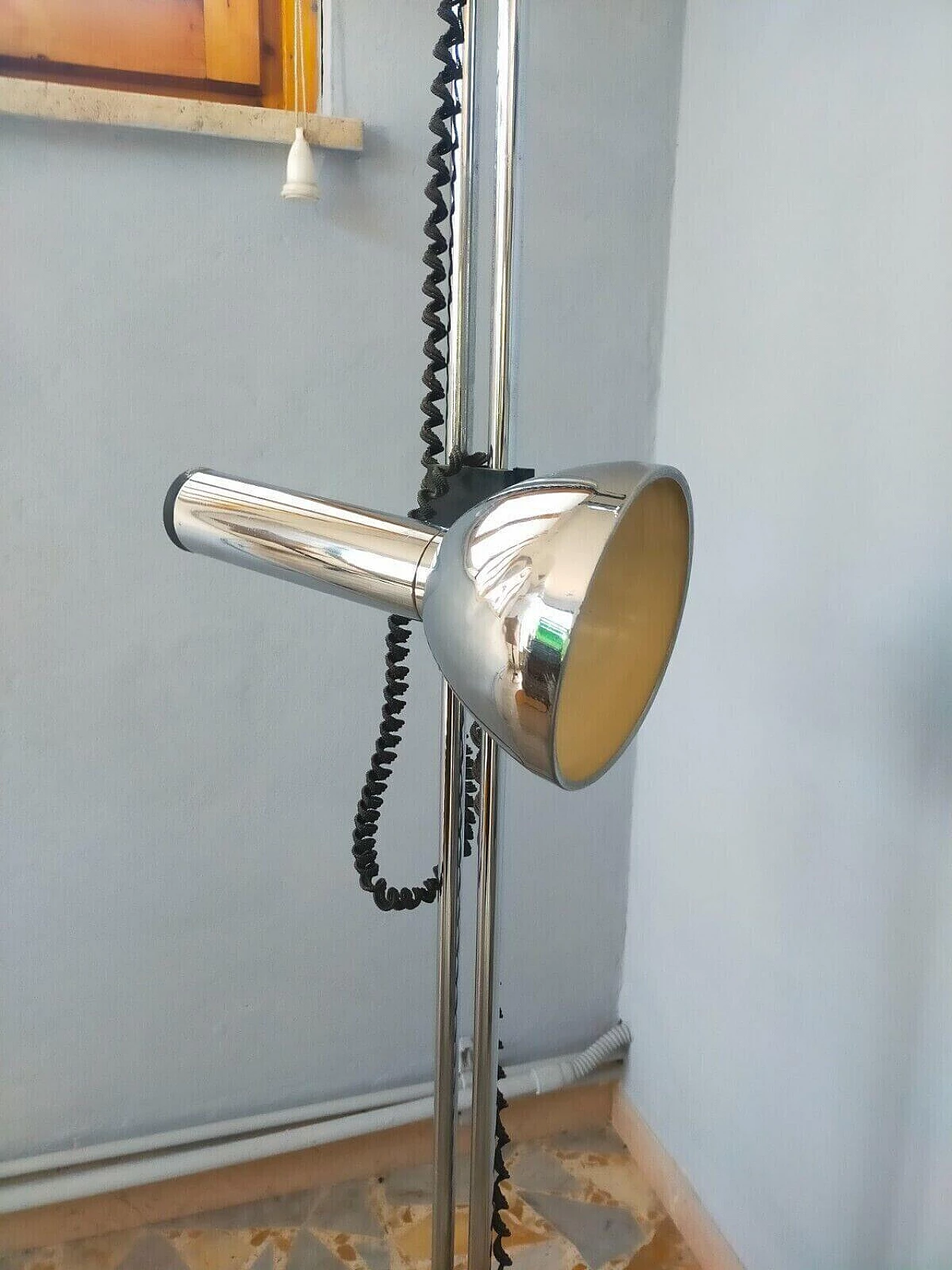 Chromed metal floor lamp attributed to Luci Milano, 1970s 6