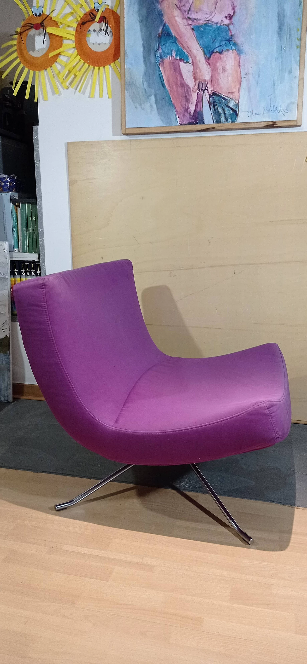 Poltrona Pop in tessuto viola di Christian Werner per Ligne Roset 55