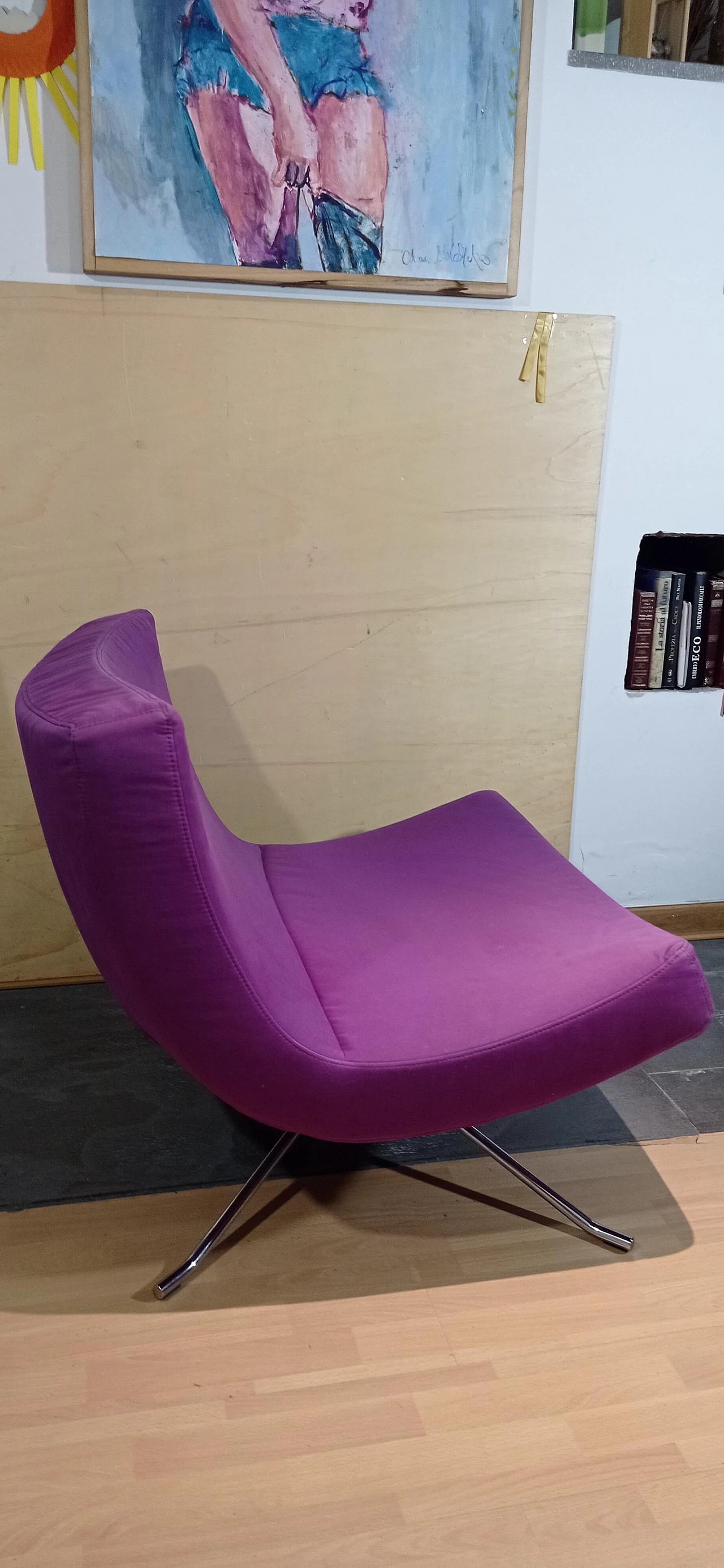 Poltrona Pop in tessuto viola di Christian Werner per Ligne Roset 57