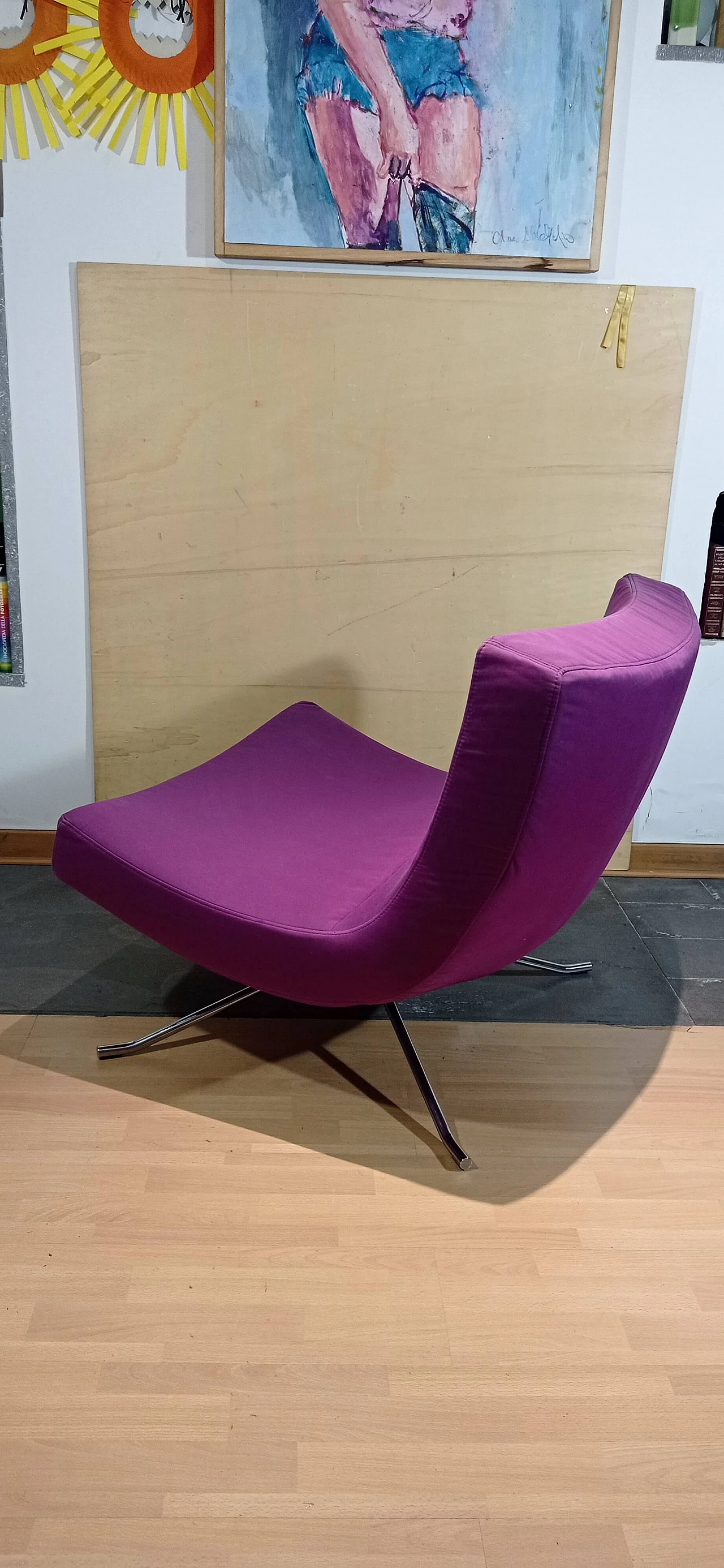 Poltrona Pop in tessuto viola di Christian Werner per Ligne Roset 118