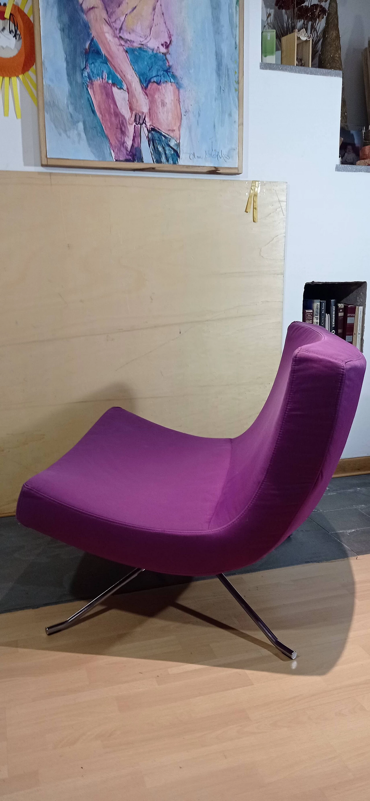 Poltrona Pop in tessuto viola di Christian Werner per Ligne Roset 128