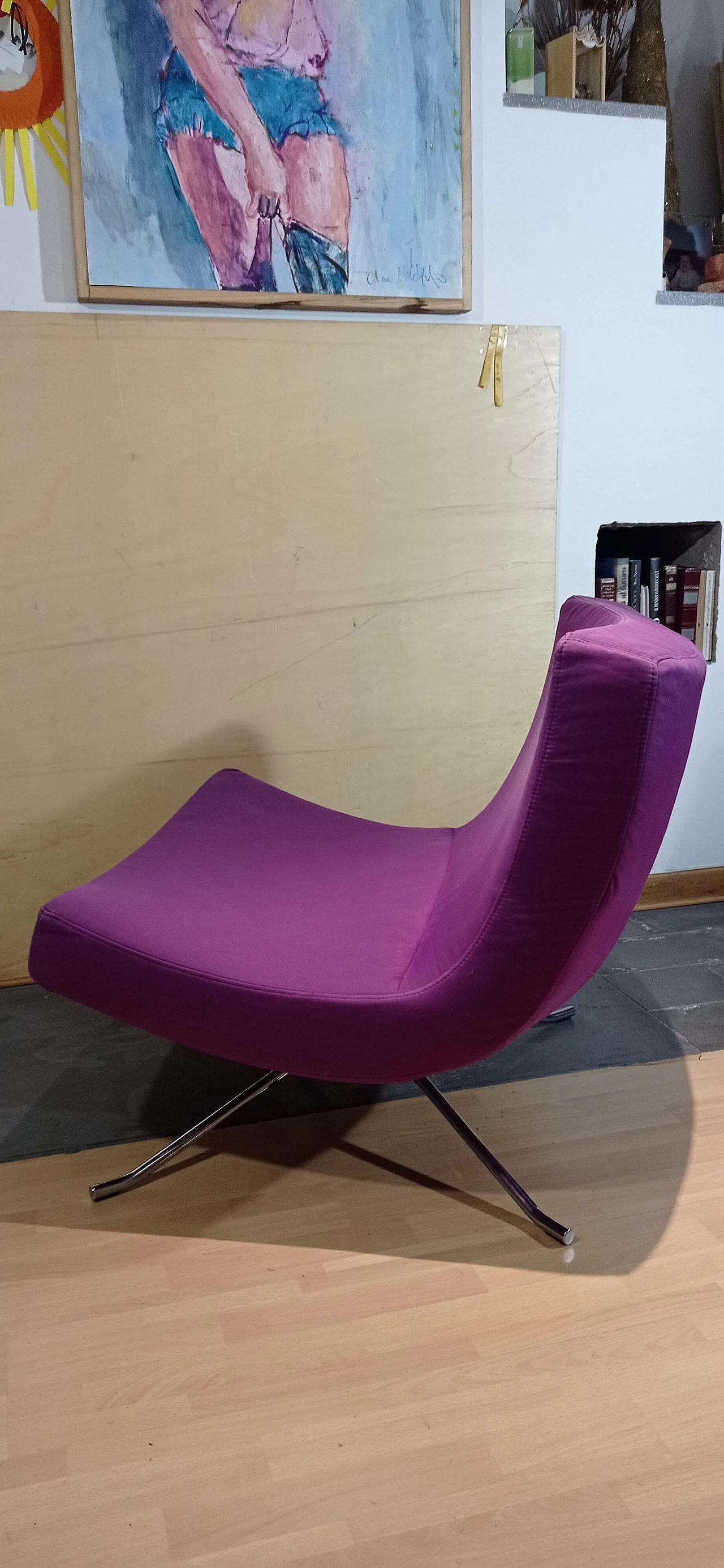 Poltrona Pop in tessuto viola di Christian Werner per Ligne Roset 129