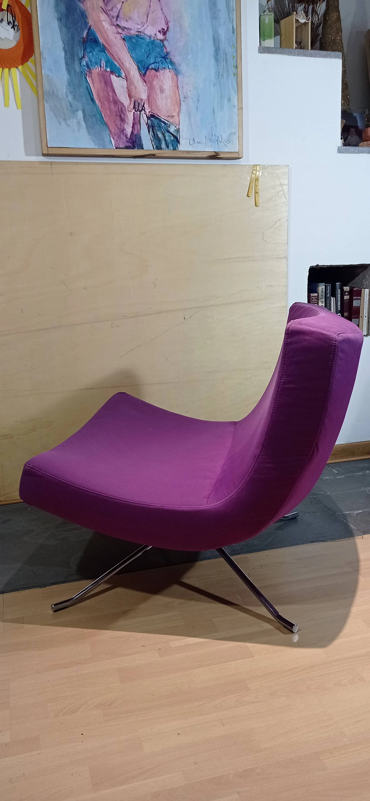 Poltrona Pop in tessuto viola di Christian Werner per Ligne Roset 130