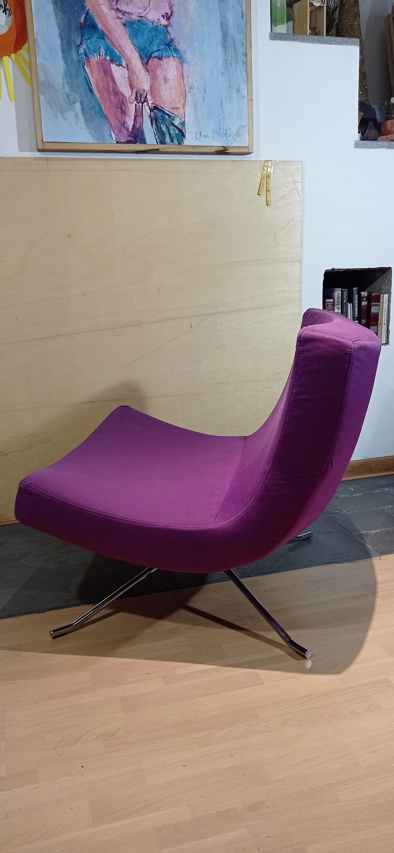 Poltrona Pop in tessuto viola di Christian Werner per Ligne Roset 131