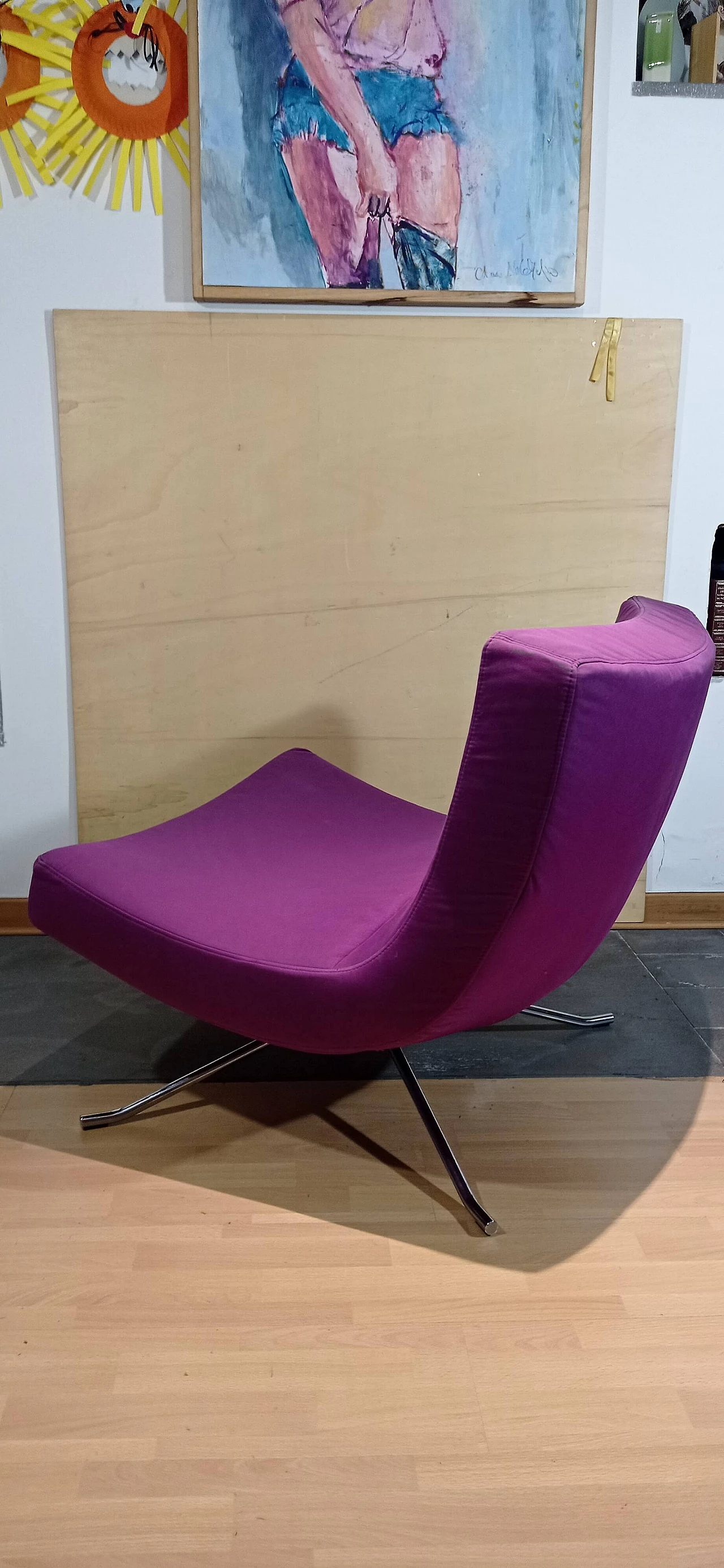 Poltrona Pop in tessuto viola di Christian Werner per Ligne Roset 132