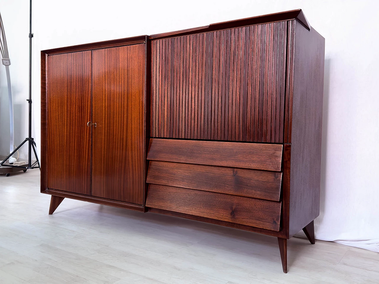Teak sideboard with bar compartment by Vittorio Dassi, 1950s 2