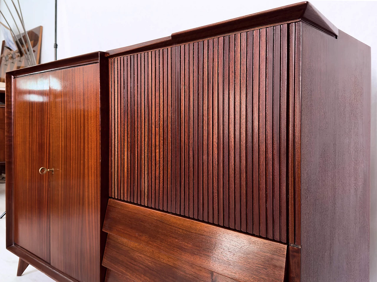 Credenza in teak con vano bar di Vittorio Dassi, anni '50 5