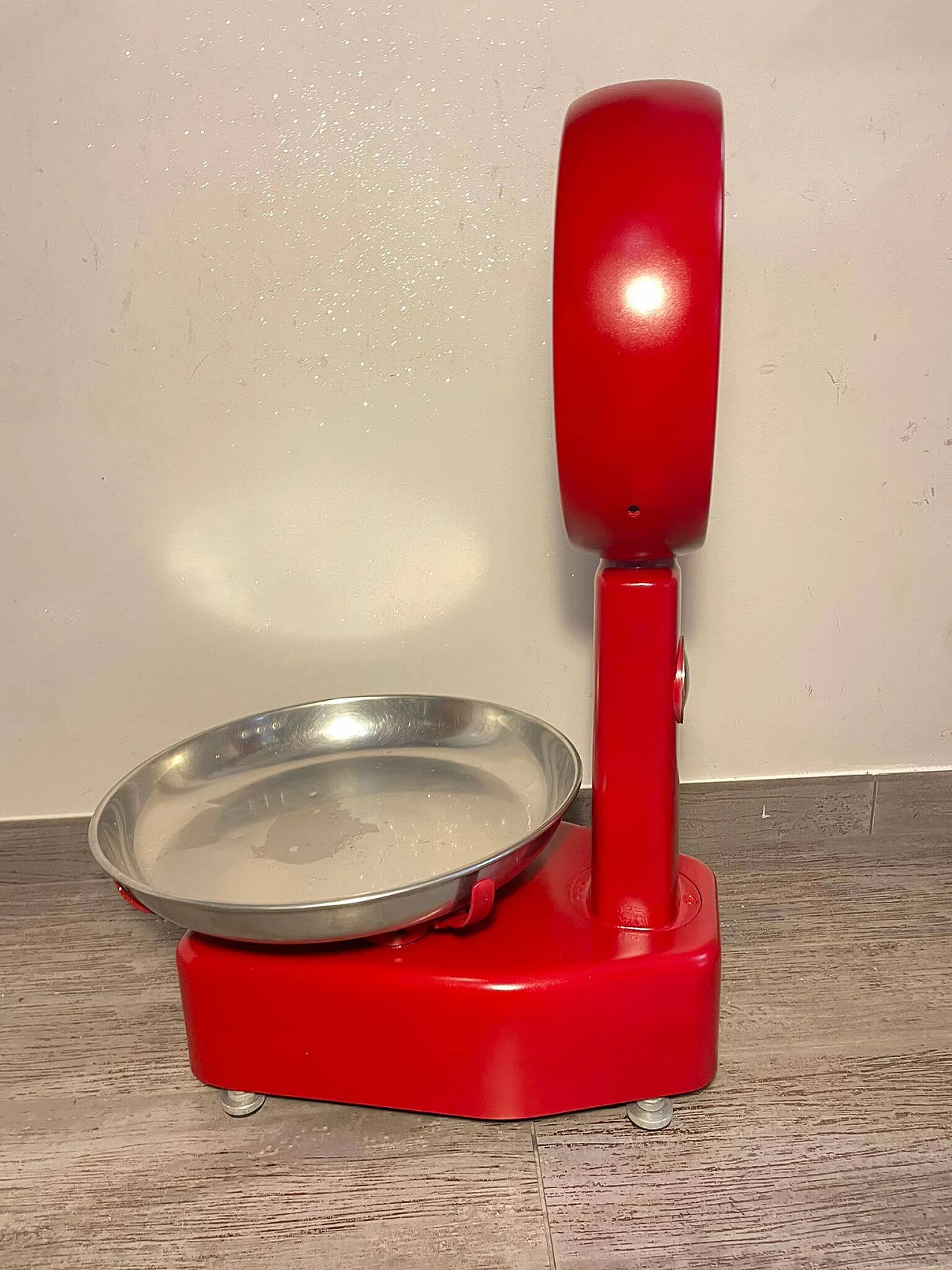 Red painted metal Berkel scale, 1960s 6