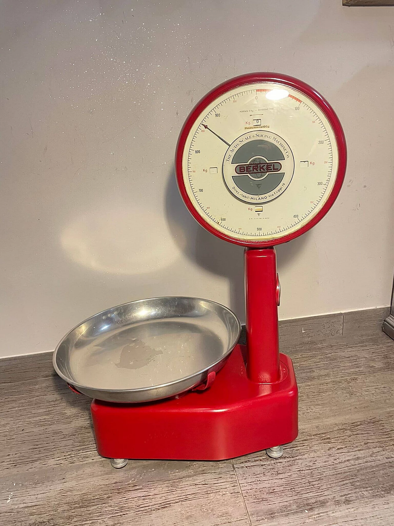 Red painted metal Berkel scale, 1960s 8