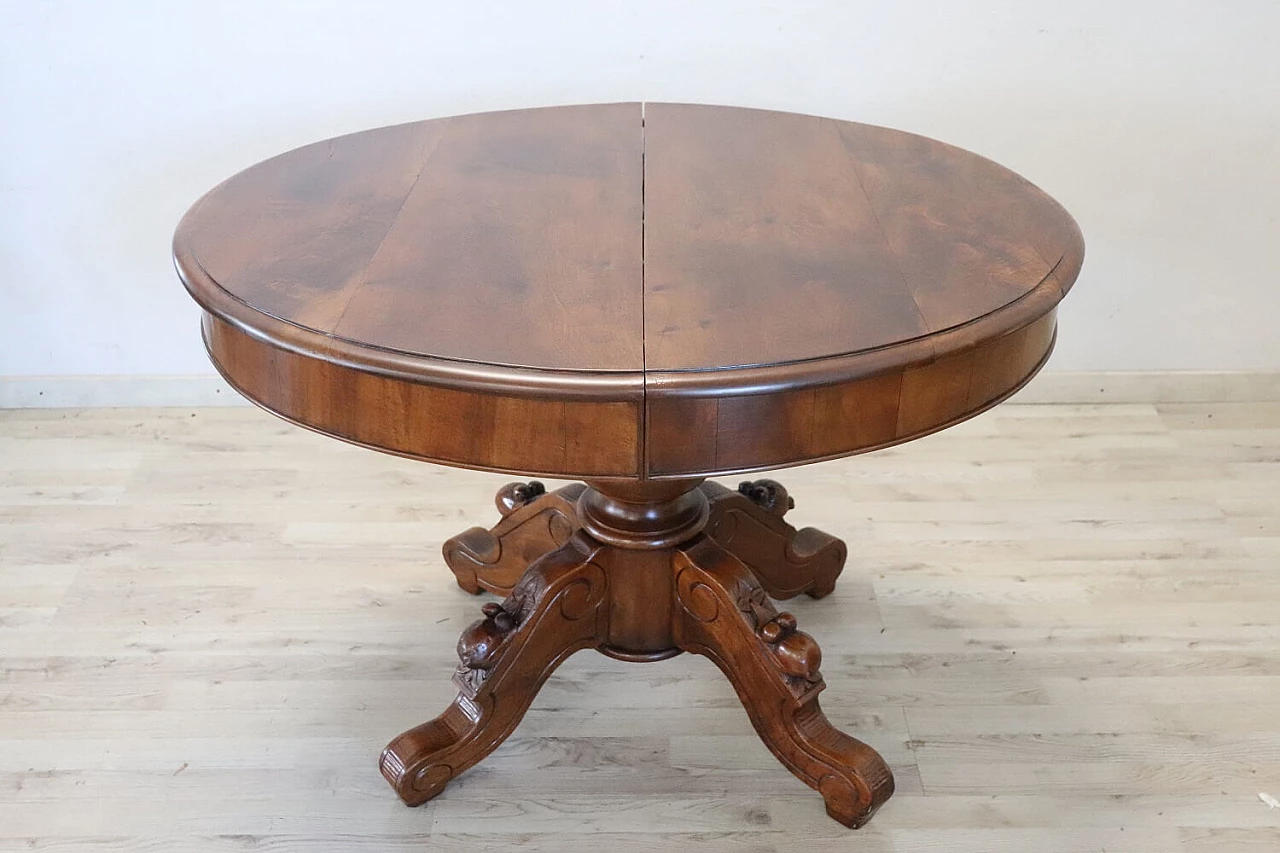 Louis Philippe oval solid walnut extendable table, mid-19th century 3