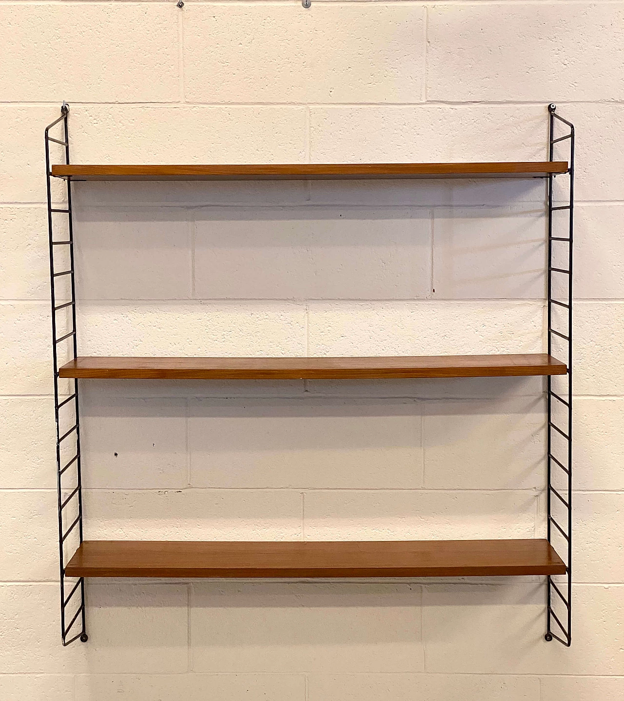 String wall-mounted bookcase by Nils Strinning for String Design AB, 1960s 4