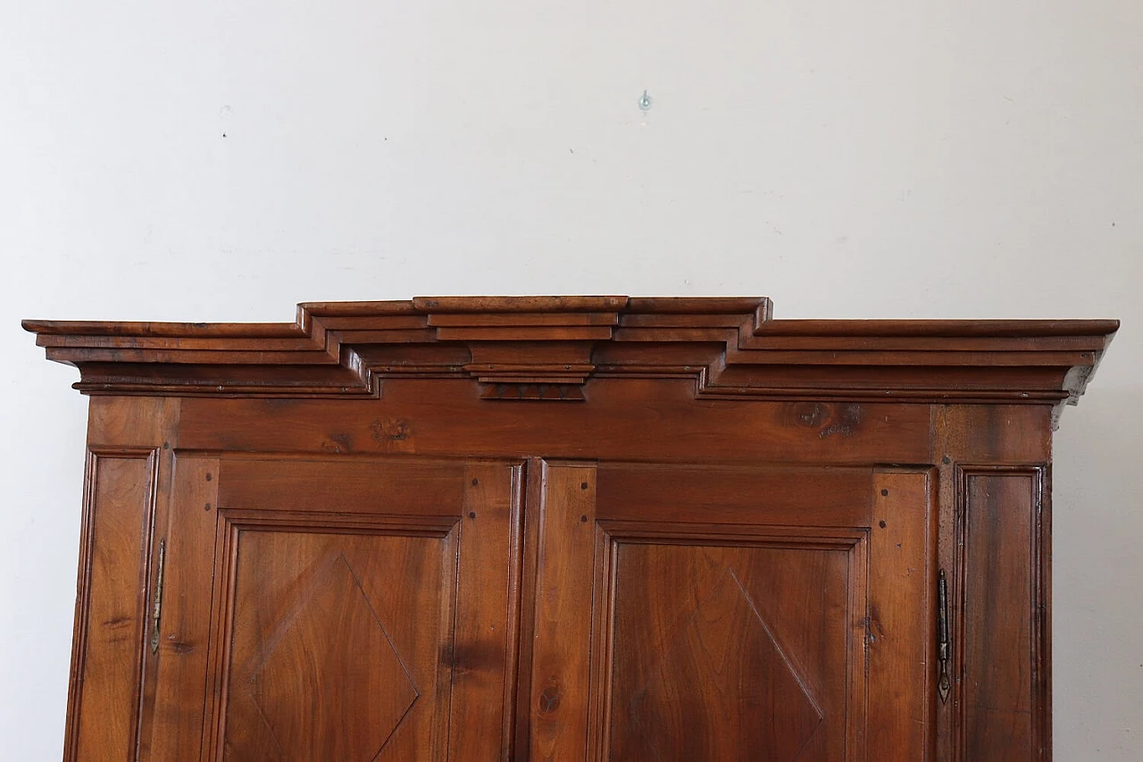 Solid walnut wardrobe with two doors, mid-18th century 2