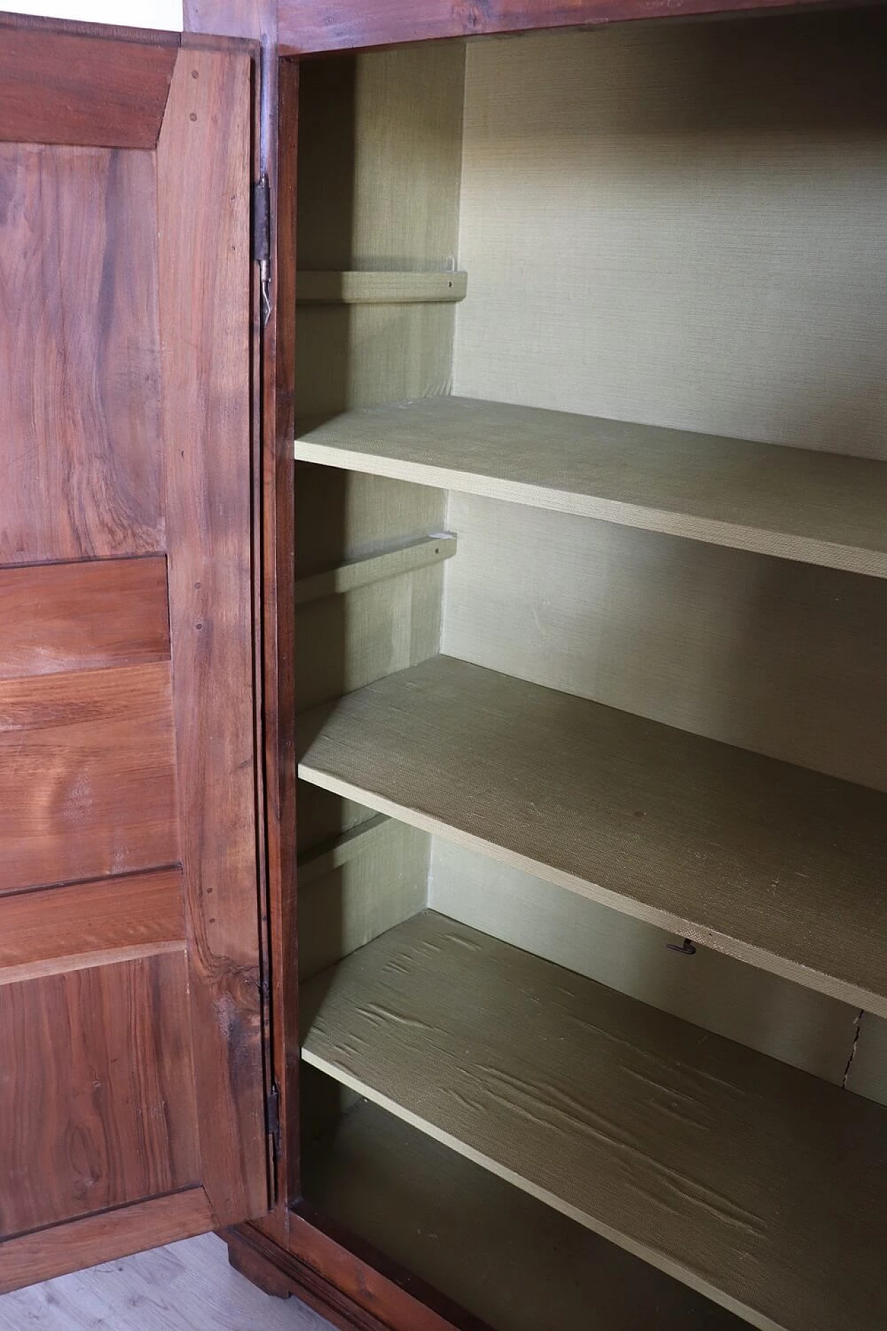 Solid walnut wardrobe with two doors, mid-18th century 13