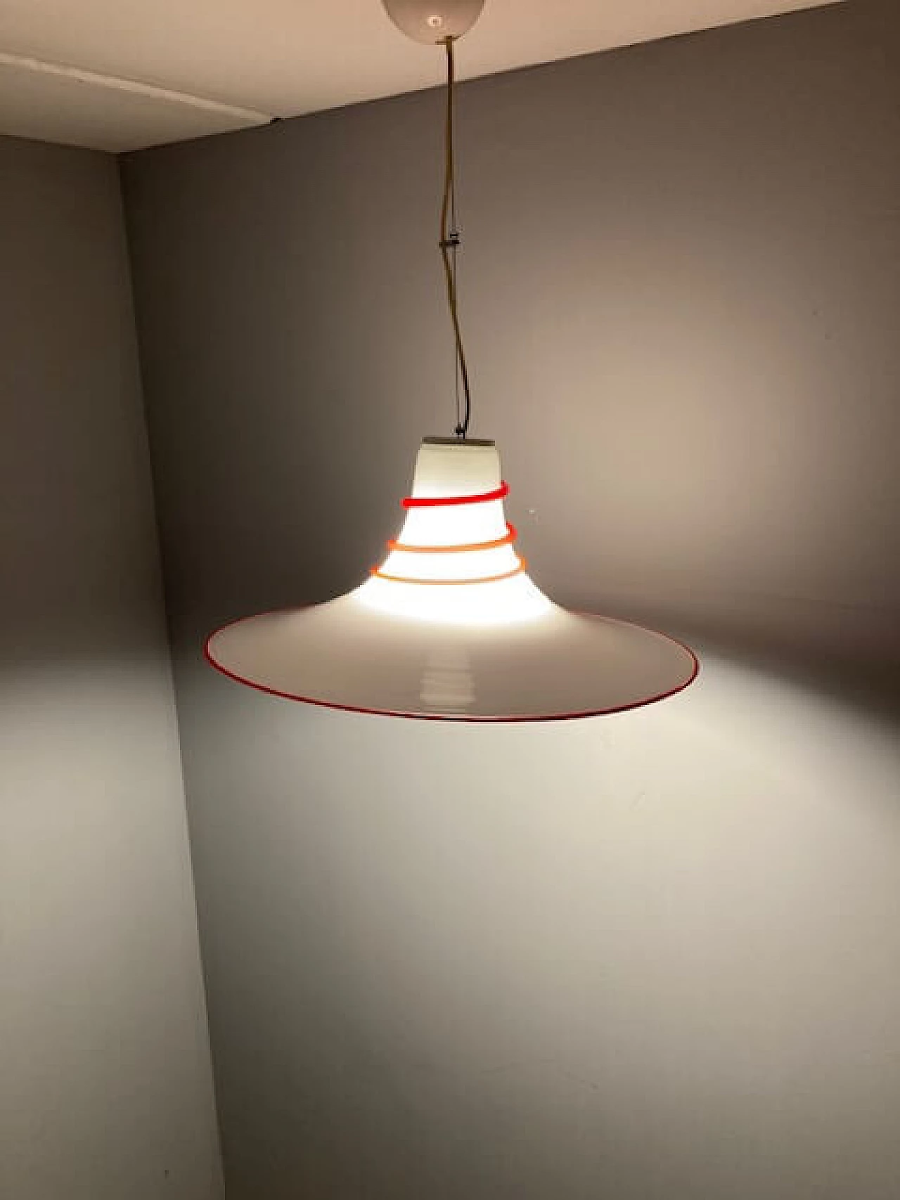 Red and white Murano glass hanging lamp, 1970s 3
