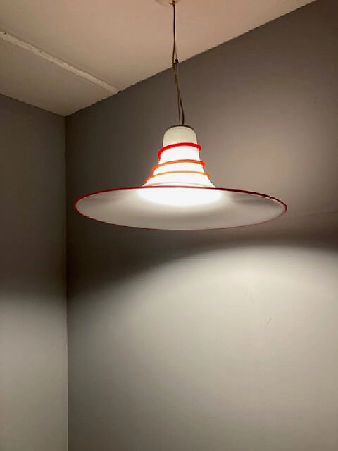 Red and white Murano glass hanging lamp, 1970s 4