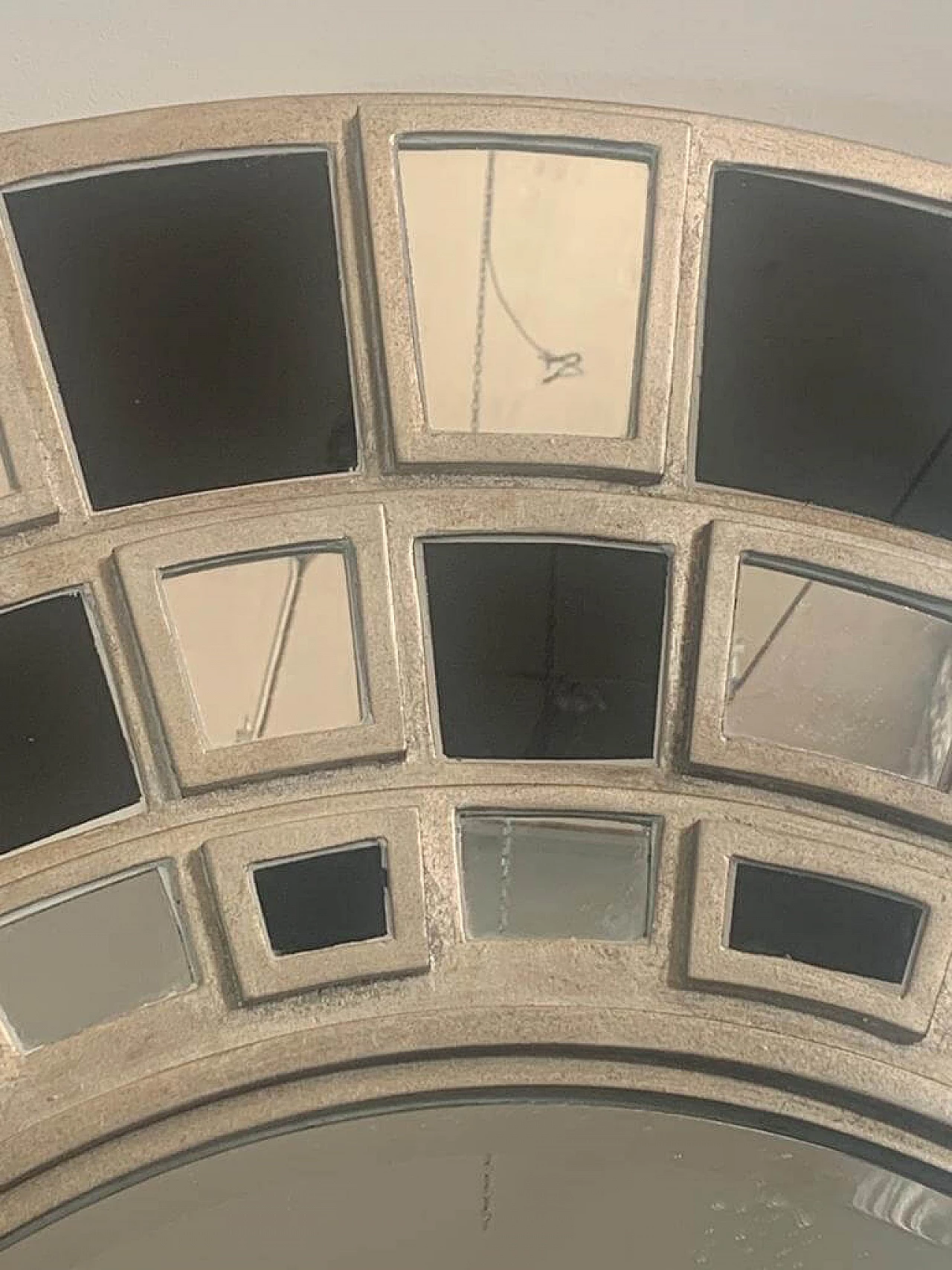 Specchio da parete in vetro e legno argentato di Lam Lee Group, anni '90 7