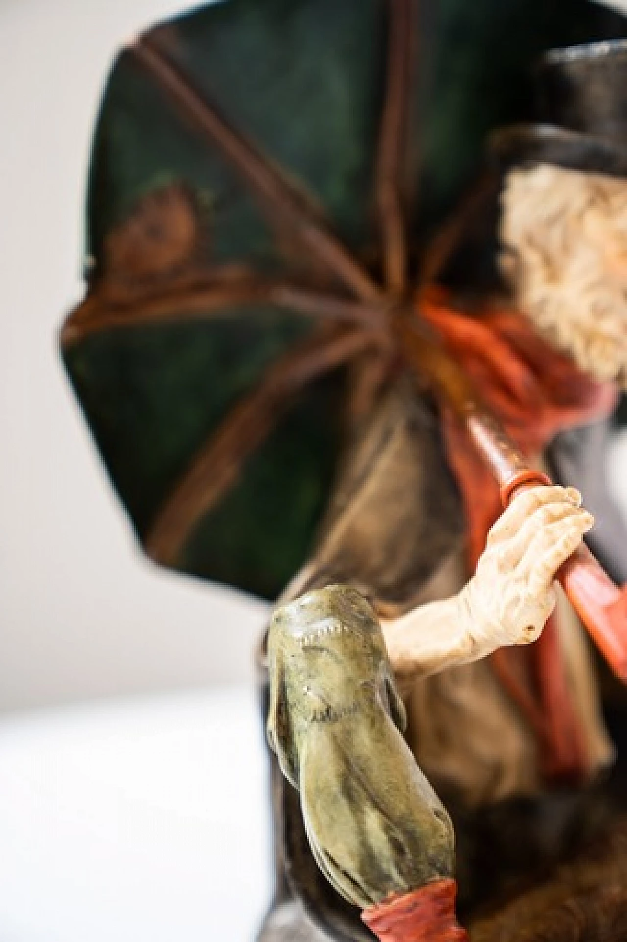 Capodimonte ceramic old man sculpture by Menacchi Merni, 1970s 5