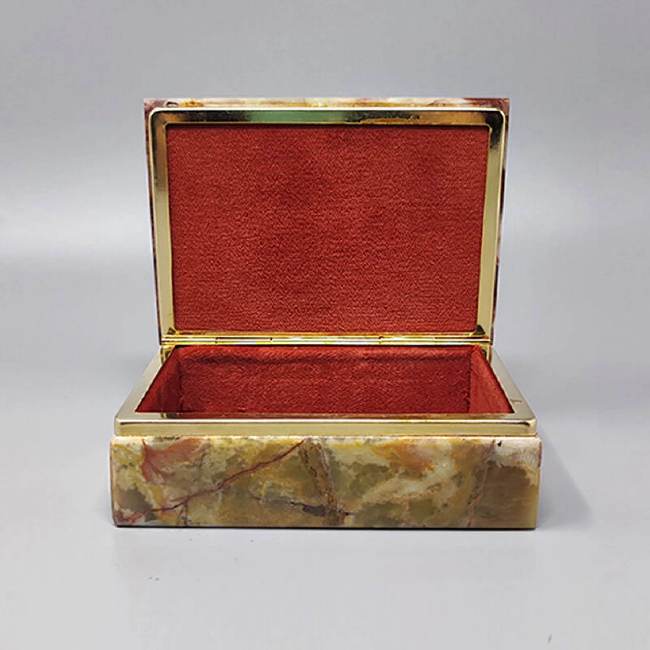 Onyx and gilded metal box, 1960s 6