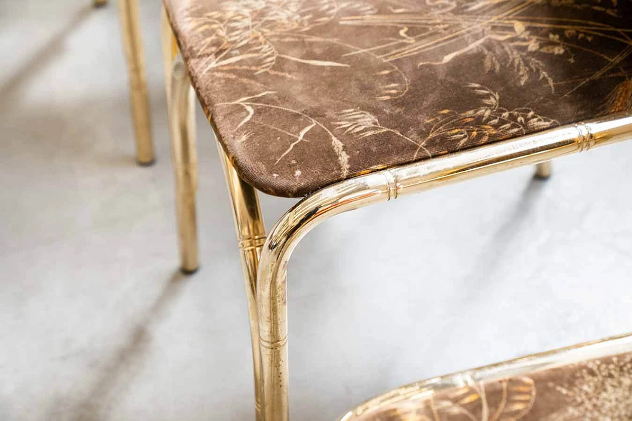 4 Sedie e tavolo in ferro dorato, vetro e tessuto floreale, anni '70 9