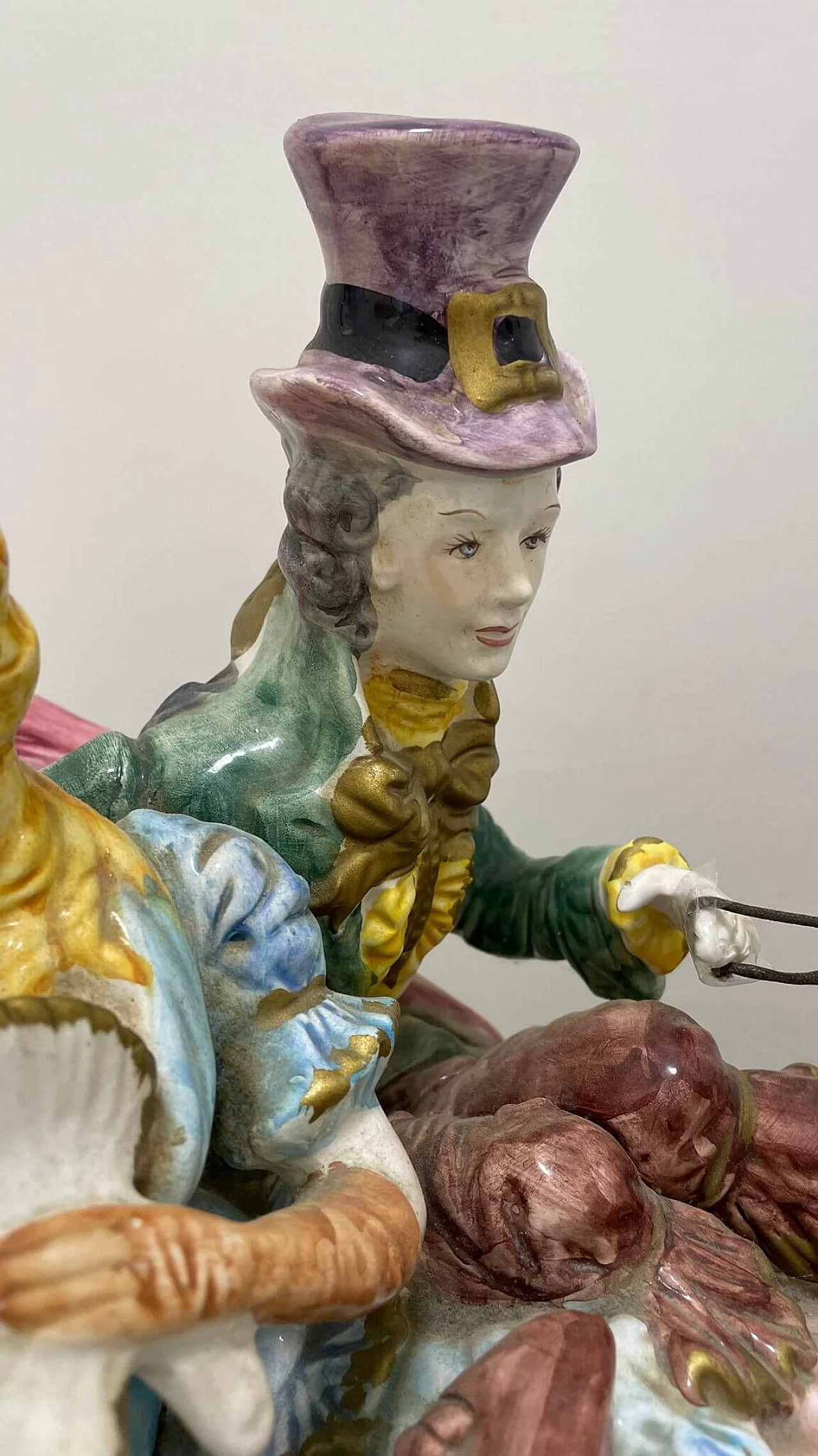 Capodimonte ceramic sculpture of couple in carriage, early 20th century 3