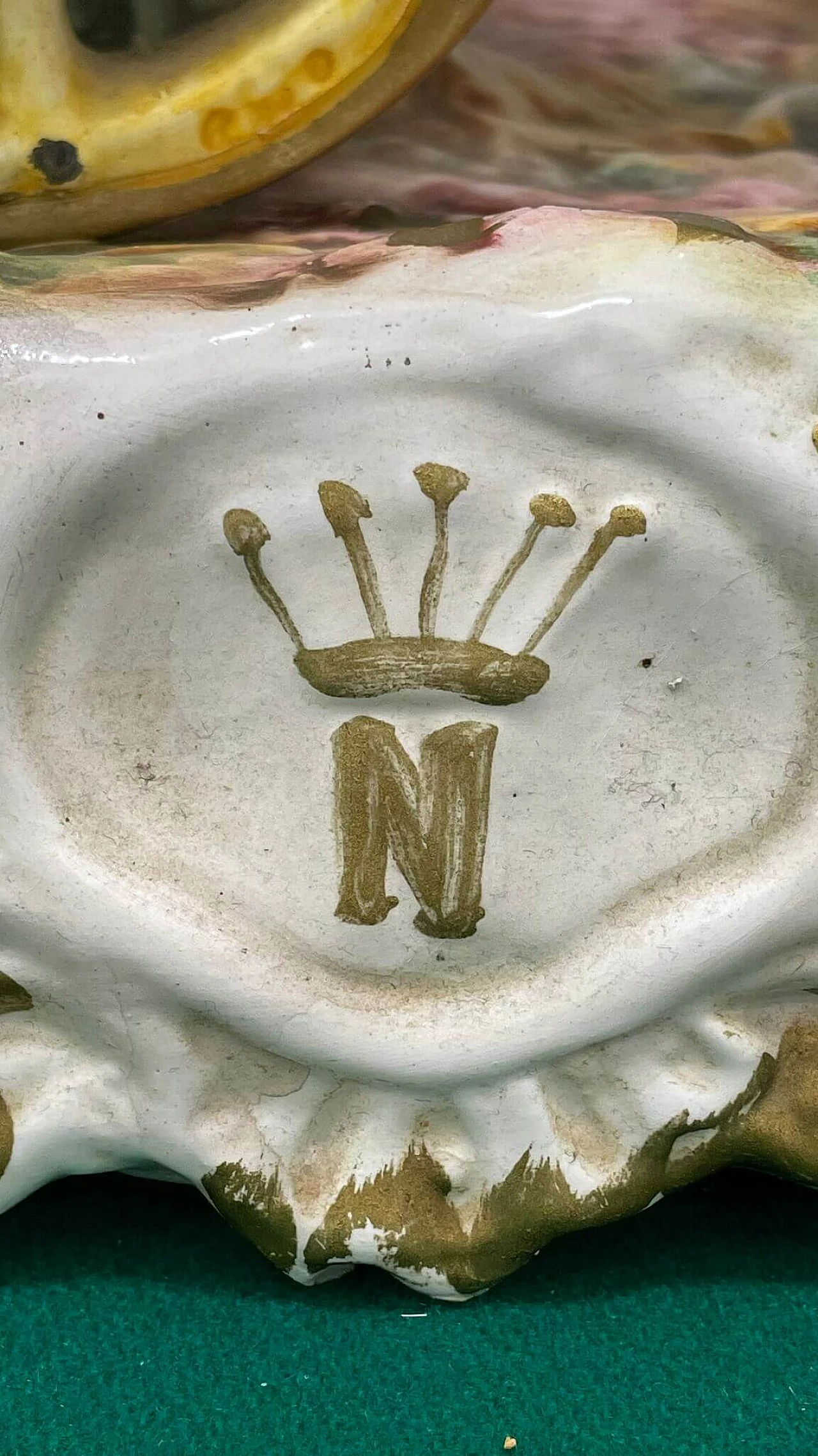 Capodimonte ceramic sculpture of couple in carriage, early 20th century 6