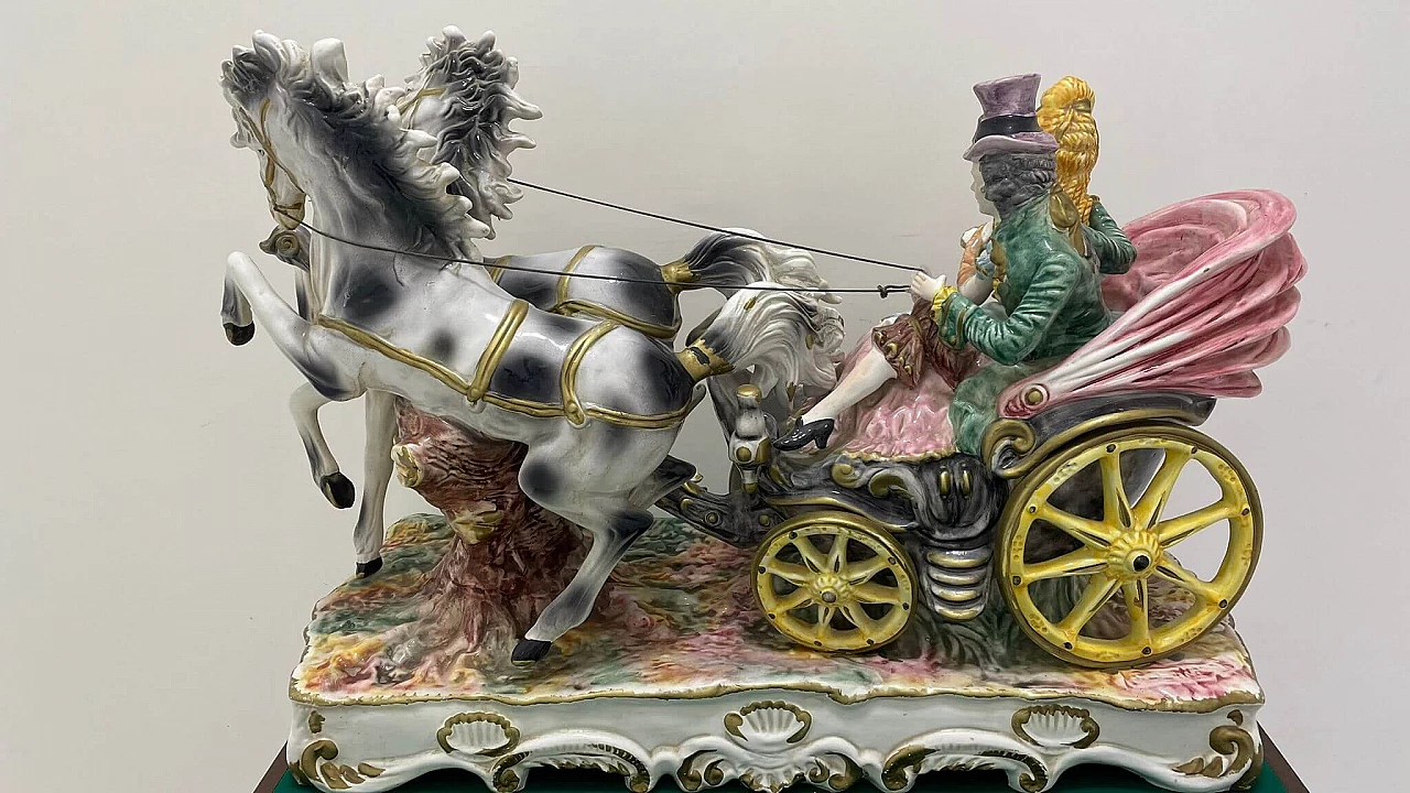 Capodimonte ceramic sculpture of couple in carriage, early 20th century 9