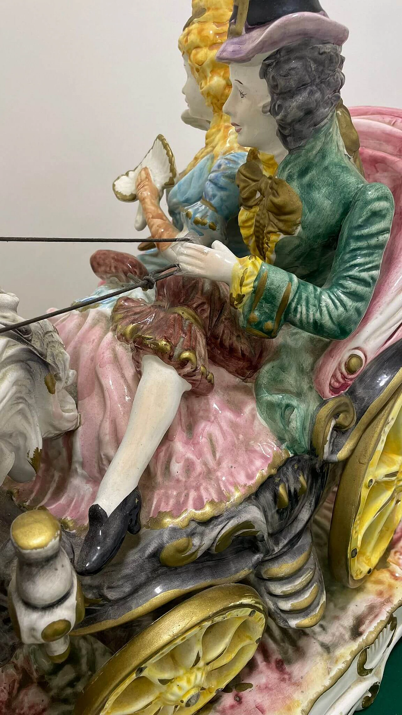 Capodimonte ceramic sculpture of couple in carriage, early 20th century 12