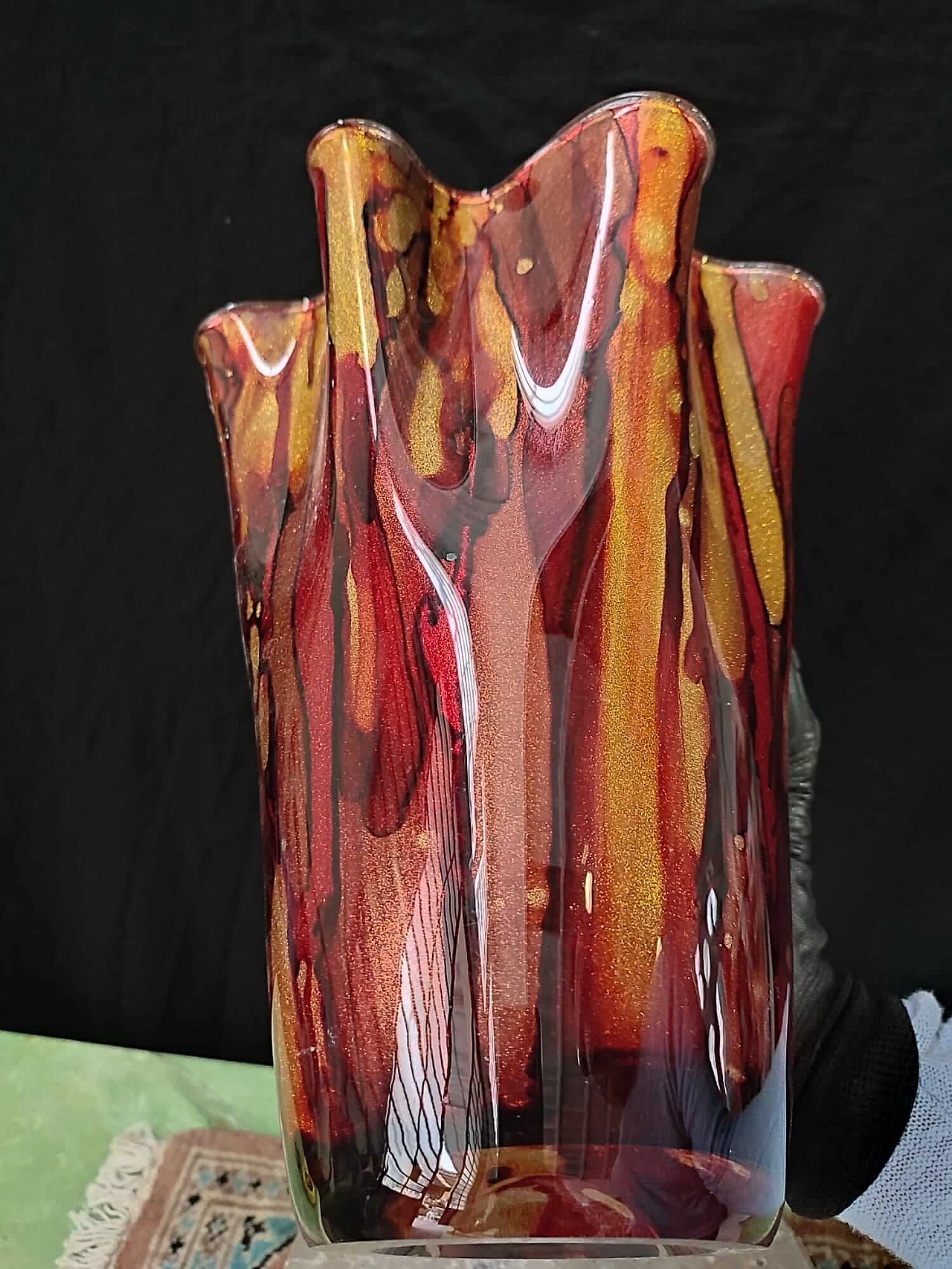 Red and gold glass vase, 2000s 1