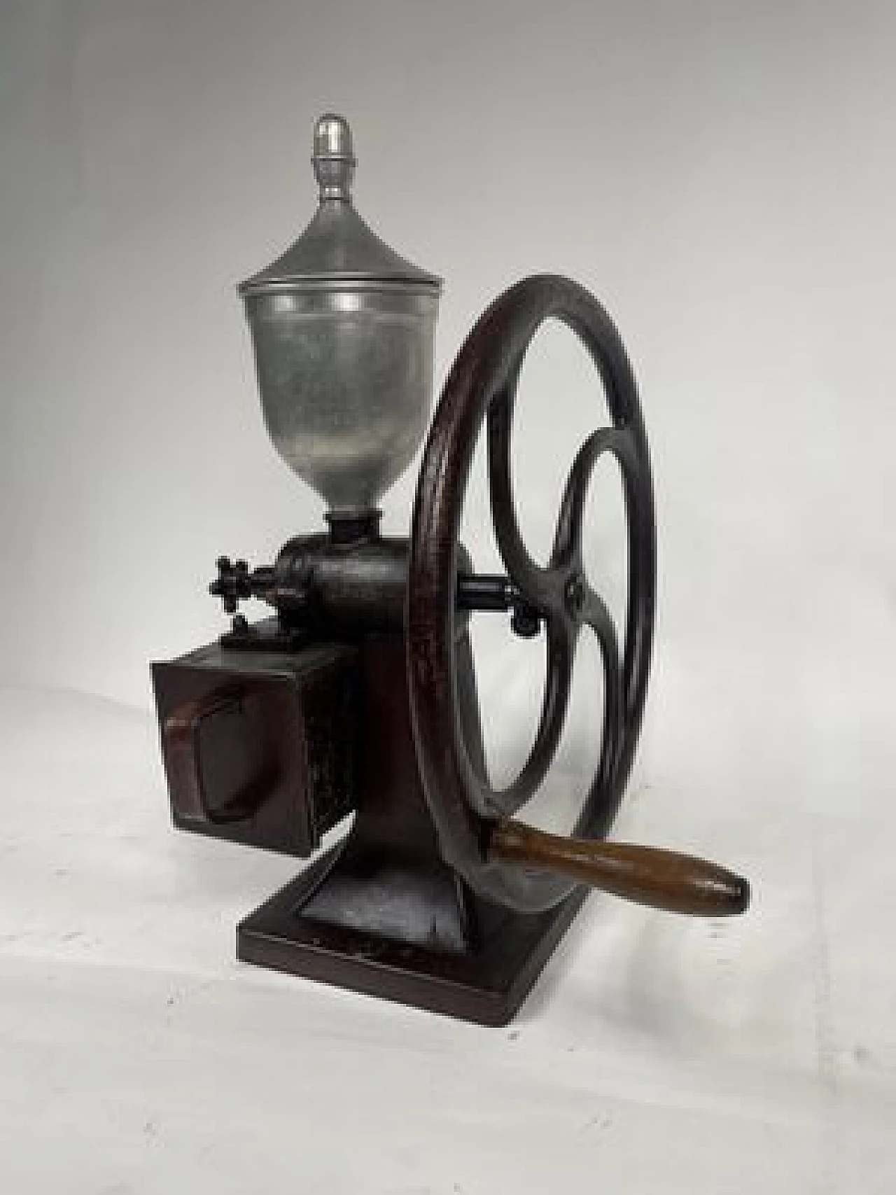 Flywheel coffee grinder, late 19th century 1