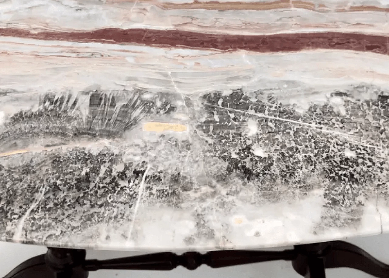 Beechwood coffee table with oval top in red onyx attributable to Paolo Buffa, 1950s 7