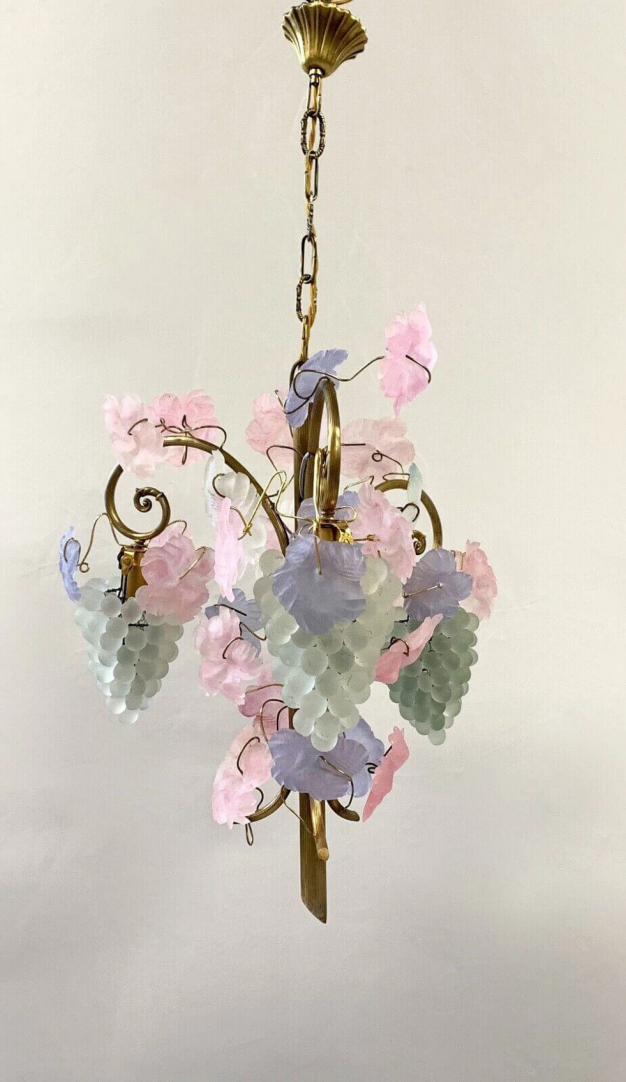 Lampadario con uva e foglie in vetro di Murano, anni '80 1