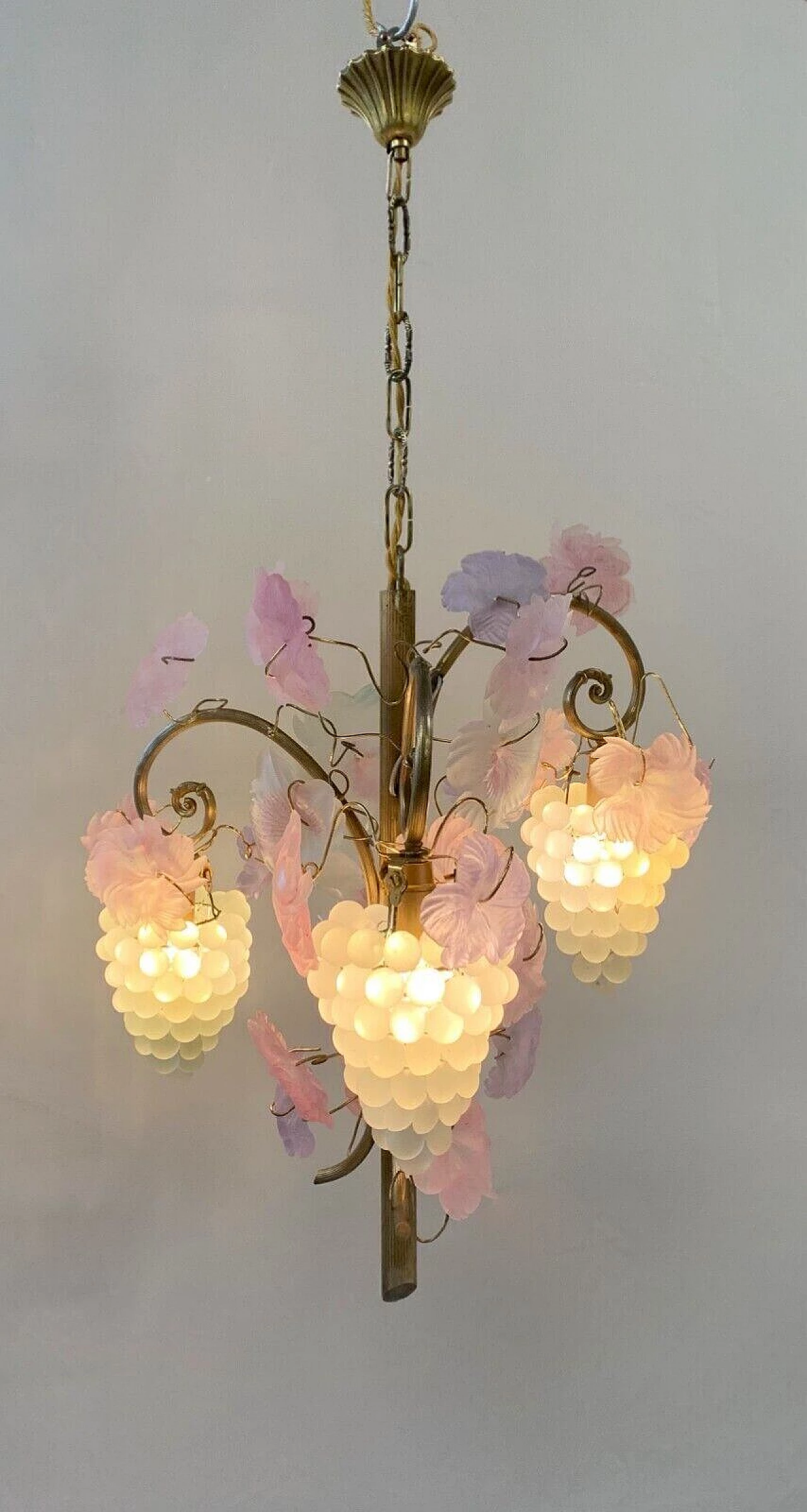 Lampadario con uva e foglie in vetro di Murano, anni '80 2