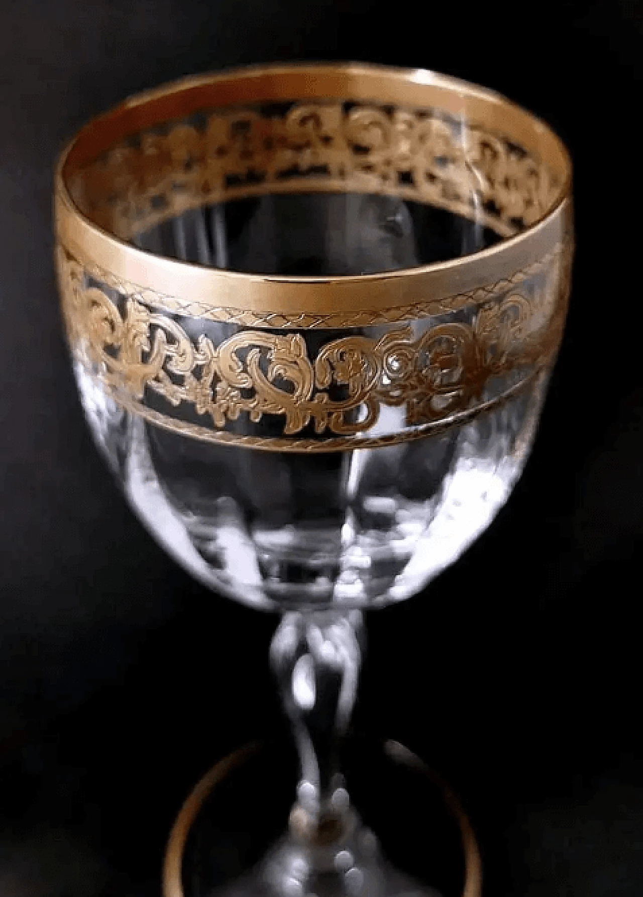 6 Transparent blown glass goblets with gilded rim in Louis XVI style, 1970s 13