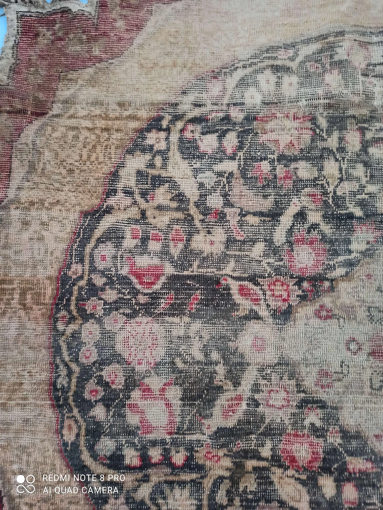 Turkish round cotton and wool Kayseri rug, early 20th century 3
